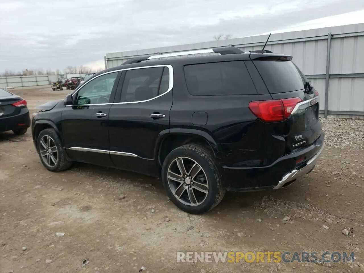 2 fotografías del automóvil dañado 1GKKNXLSXKZ169462 GMC ACADIA DEN 2019