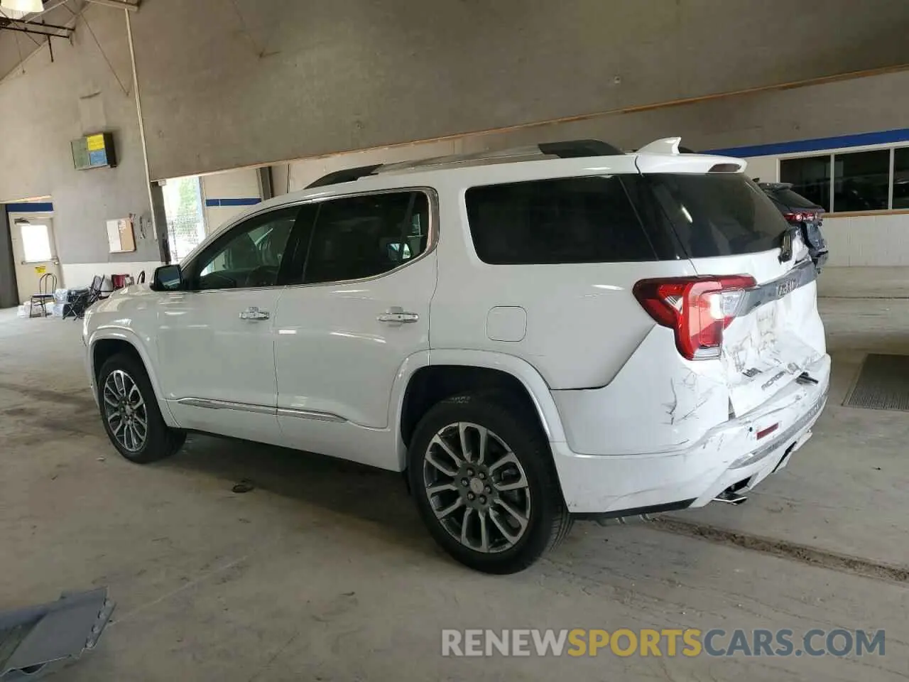 2 fotografías del automóvil dañado 1GKKNPLS8MZ116049 GMC ACADIA DEN 2021