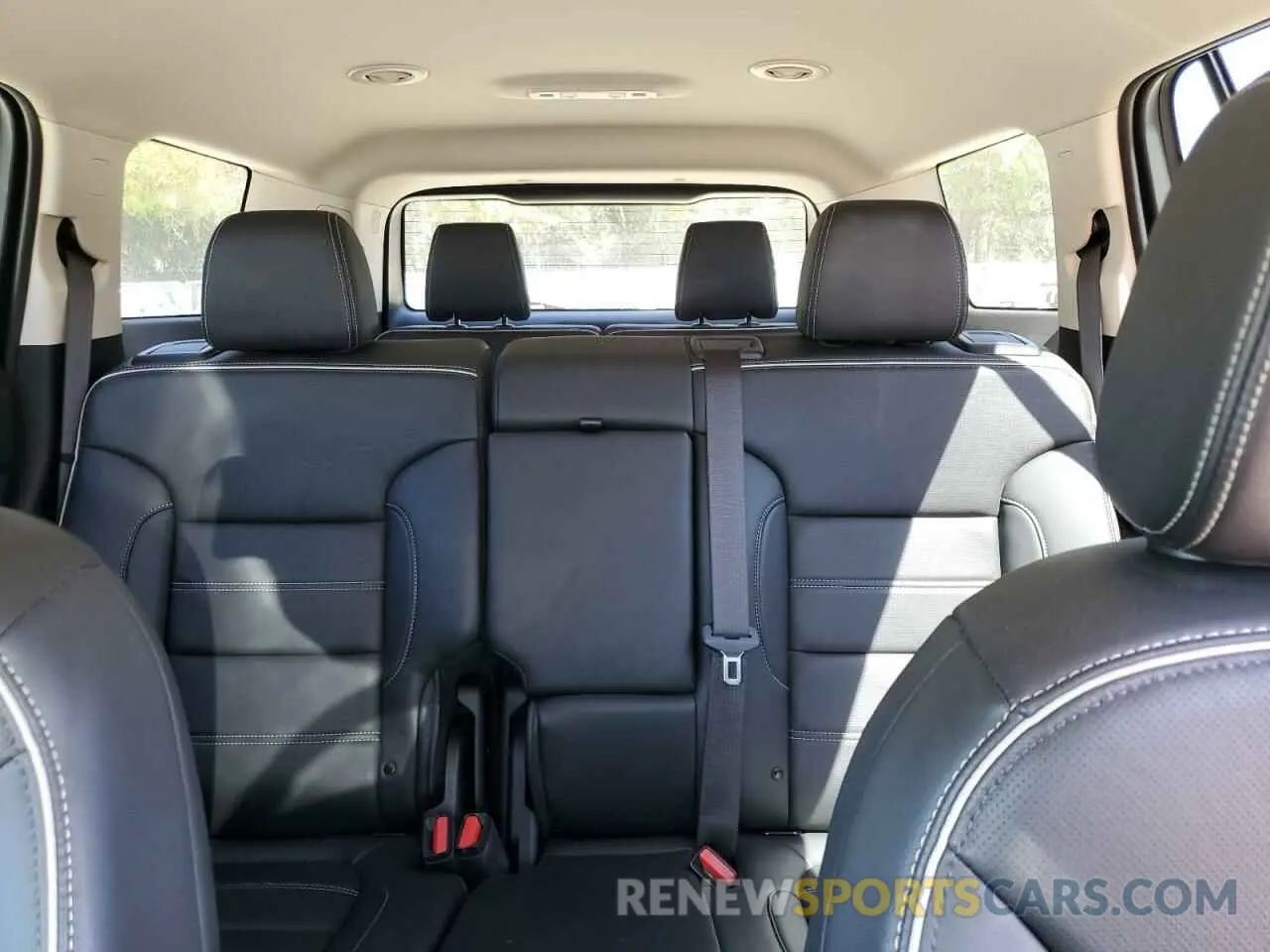 10 fotografías del automóvil dañado 1GKKNXLS1PZ228115 GMC ACADIA DEN 2023