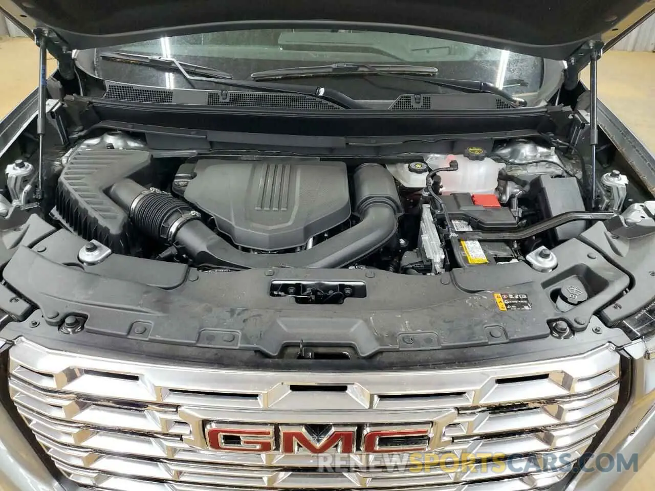12 fotografías del automóvil dañado 1GKENRKS4RJ175955 GMC ACADIA DEN 2024