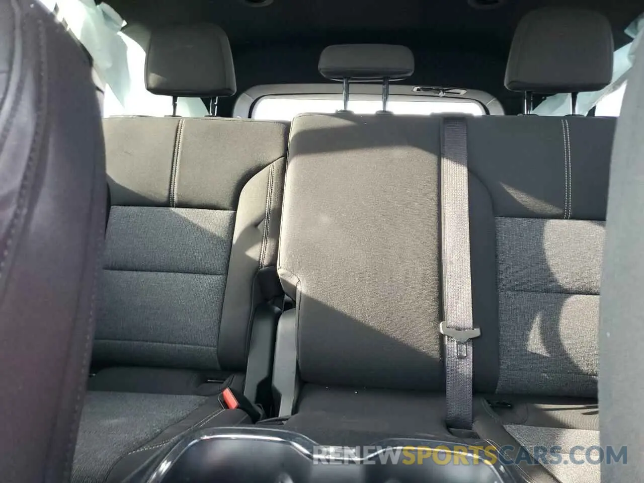 10 fotografías del automóvil dañado 1GKENKRS3SJ132016 GMC ACADIA ELE 2025