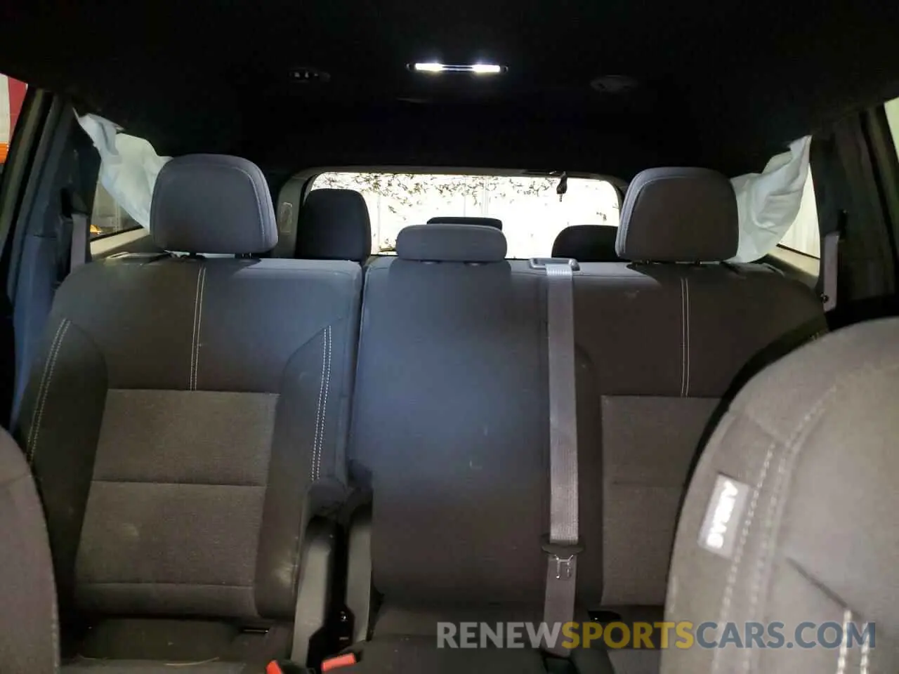 10 fotografías del automóvil dañado 1GKENKRS3SJ146935 GMC ACADIA ELE 2025