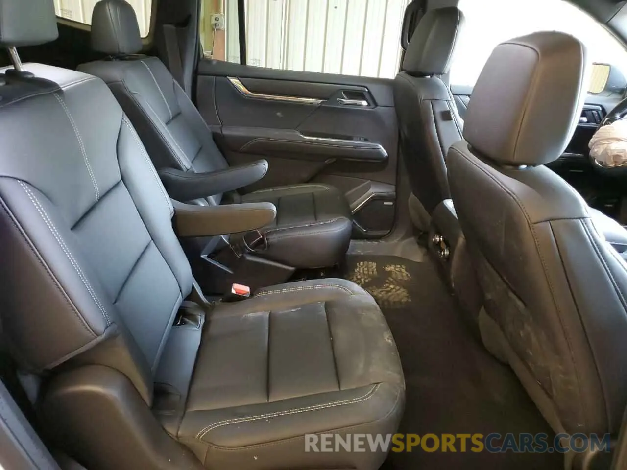 11 fotografías del automóvil dañado 1GKENNRS3SJ122121 GMC ACADIA ELE 2025