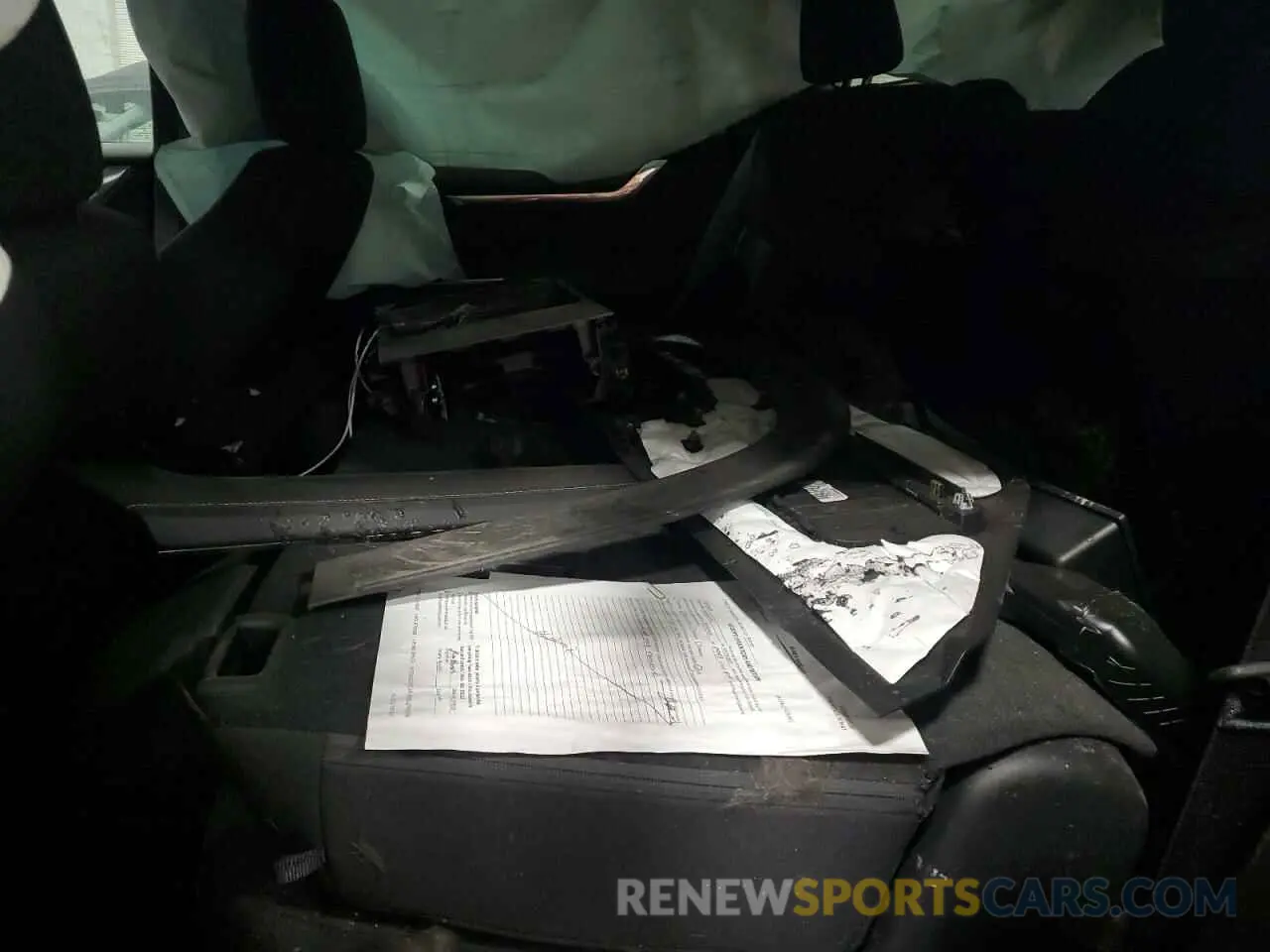 11 fotografías del automóvil dañado 1GKENNRSXSJ200765 GMC ACADIA ELE 2025