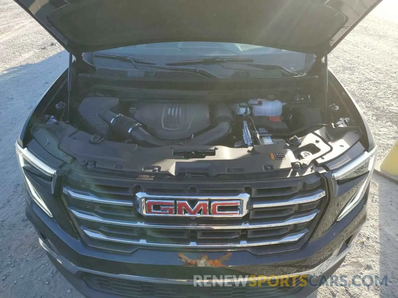13 fotografías del automóvil dañado 1GKENKKS9RJ193228 GMC ACADIA UPL 2024