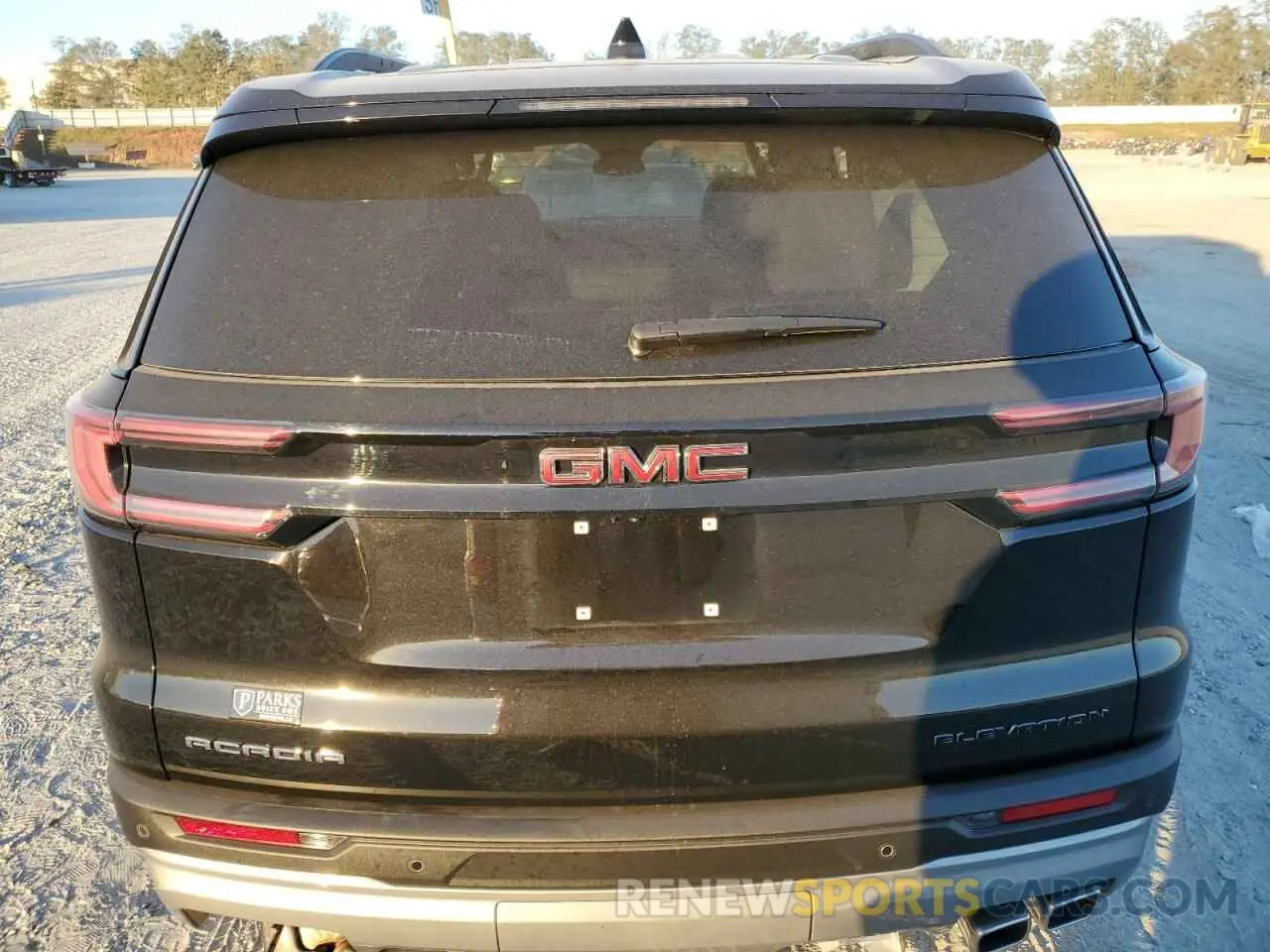 6 fotografías del automóvil dañado 1GKENKKS9RJ193228 GMC ACADIA UPL 2024