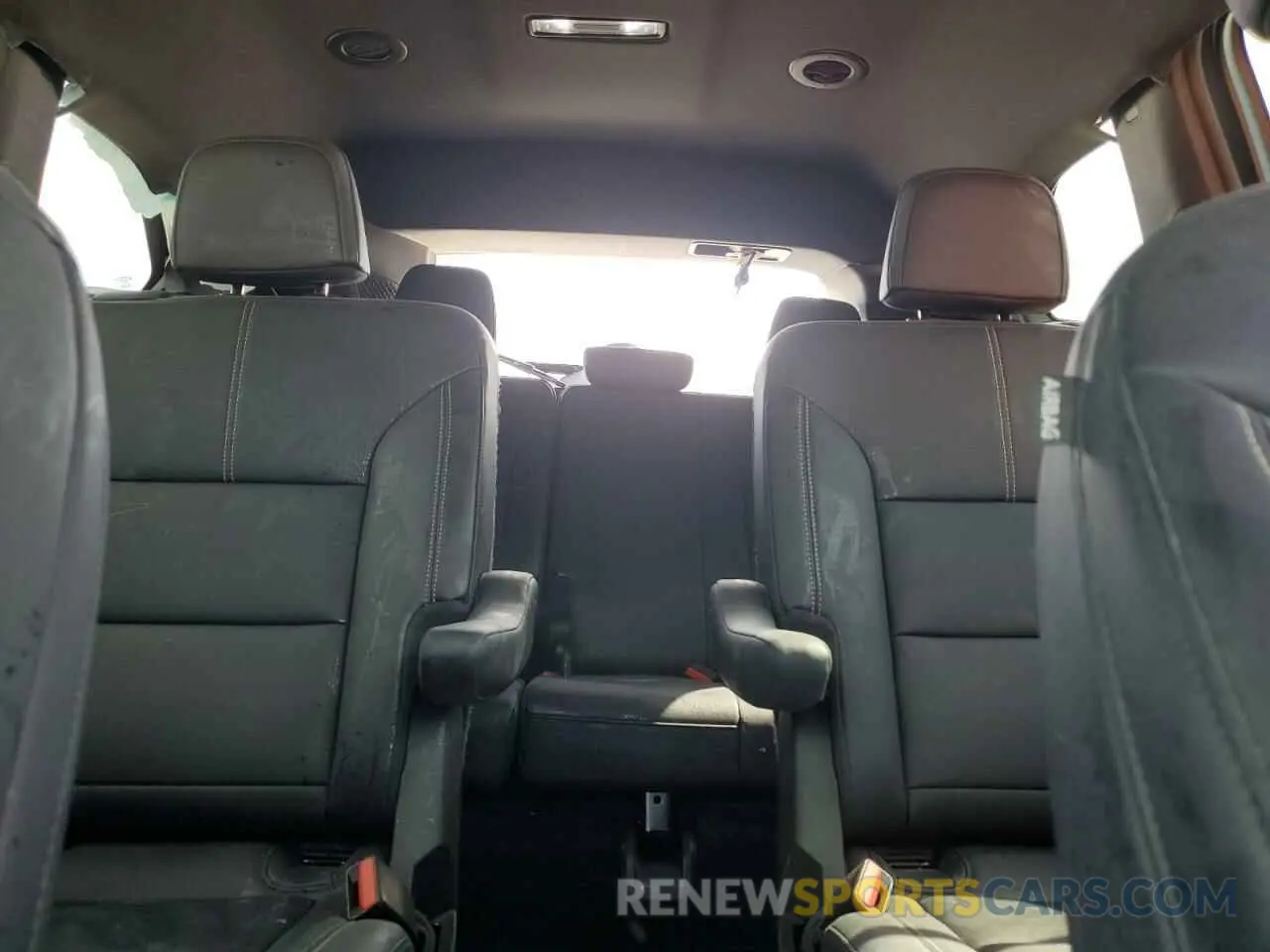 10 fotografías del automóvil dañado 1GKENNKS4RJ189444 GMC ACADIA UPL 2024