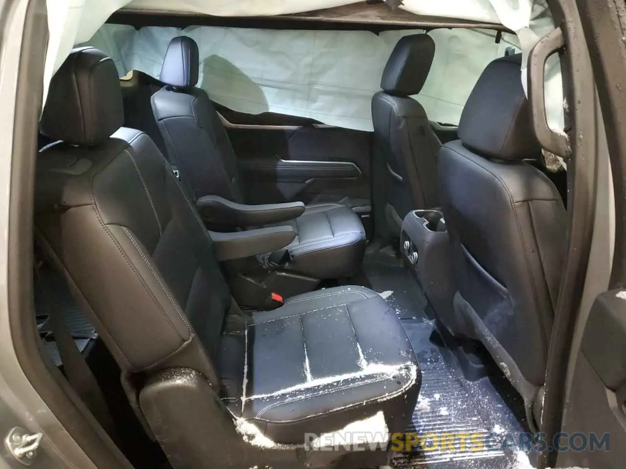 11 fotografías del automóvil dañado 1GKENNKS6RJ242578 GMC ACADIA UPL 2024