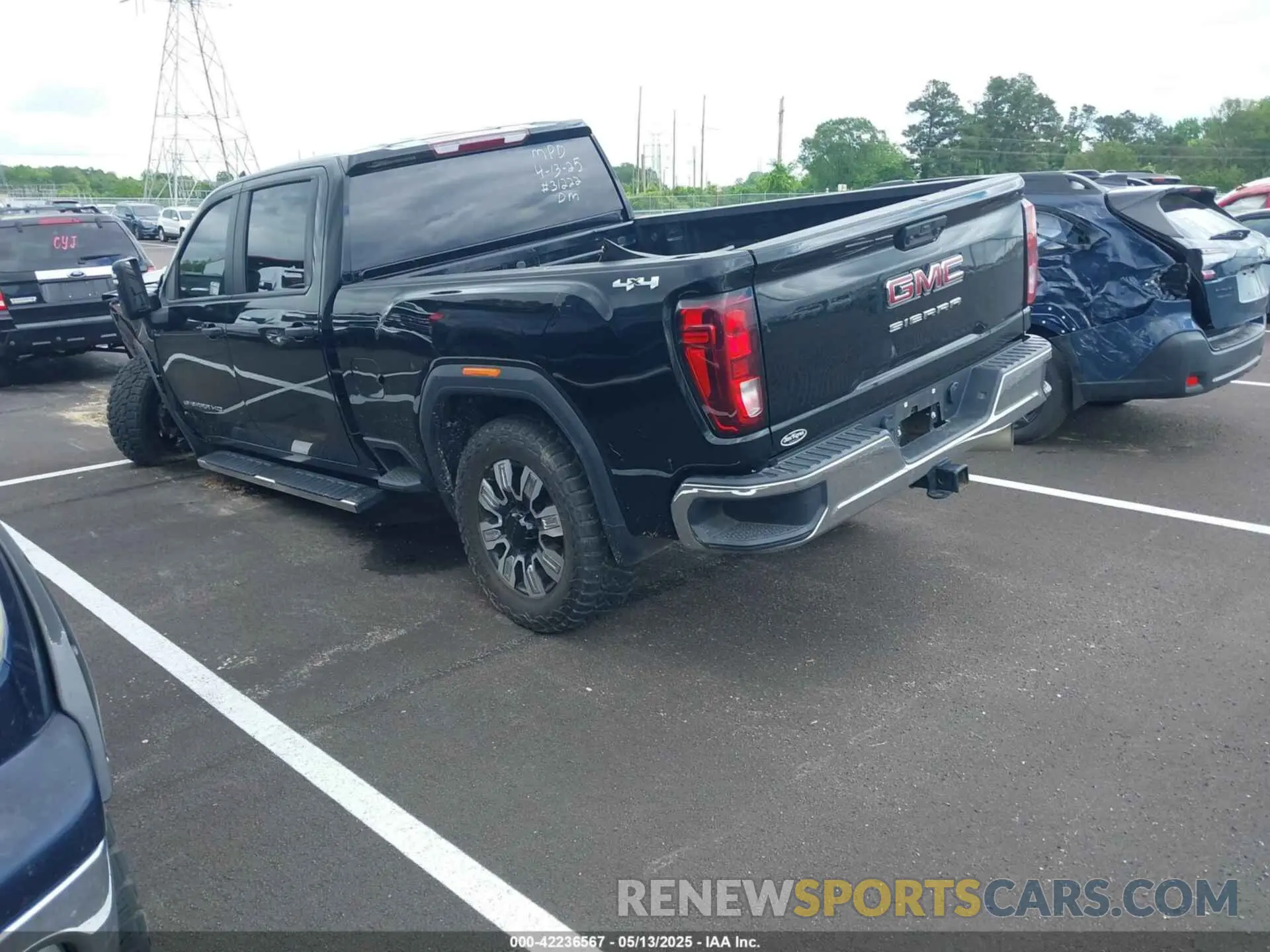 3 fotografías del automóvil dañado 1GT4ULEY4SF142664 GMC C2500 2025
