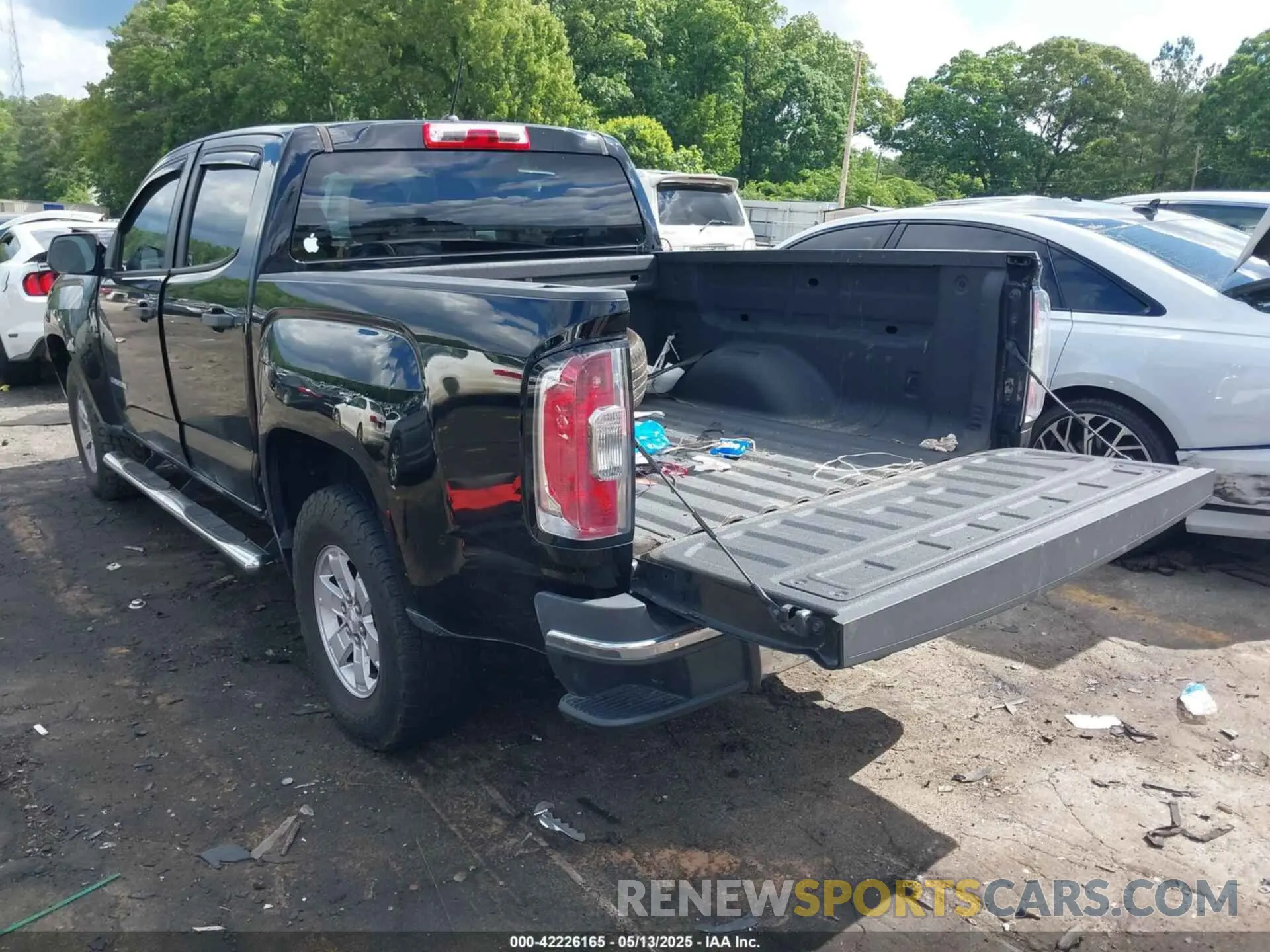 3 fotografías del automóvil dañado 1GTG5BEN9K1100675 GMC CANYON 2019