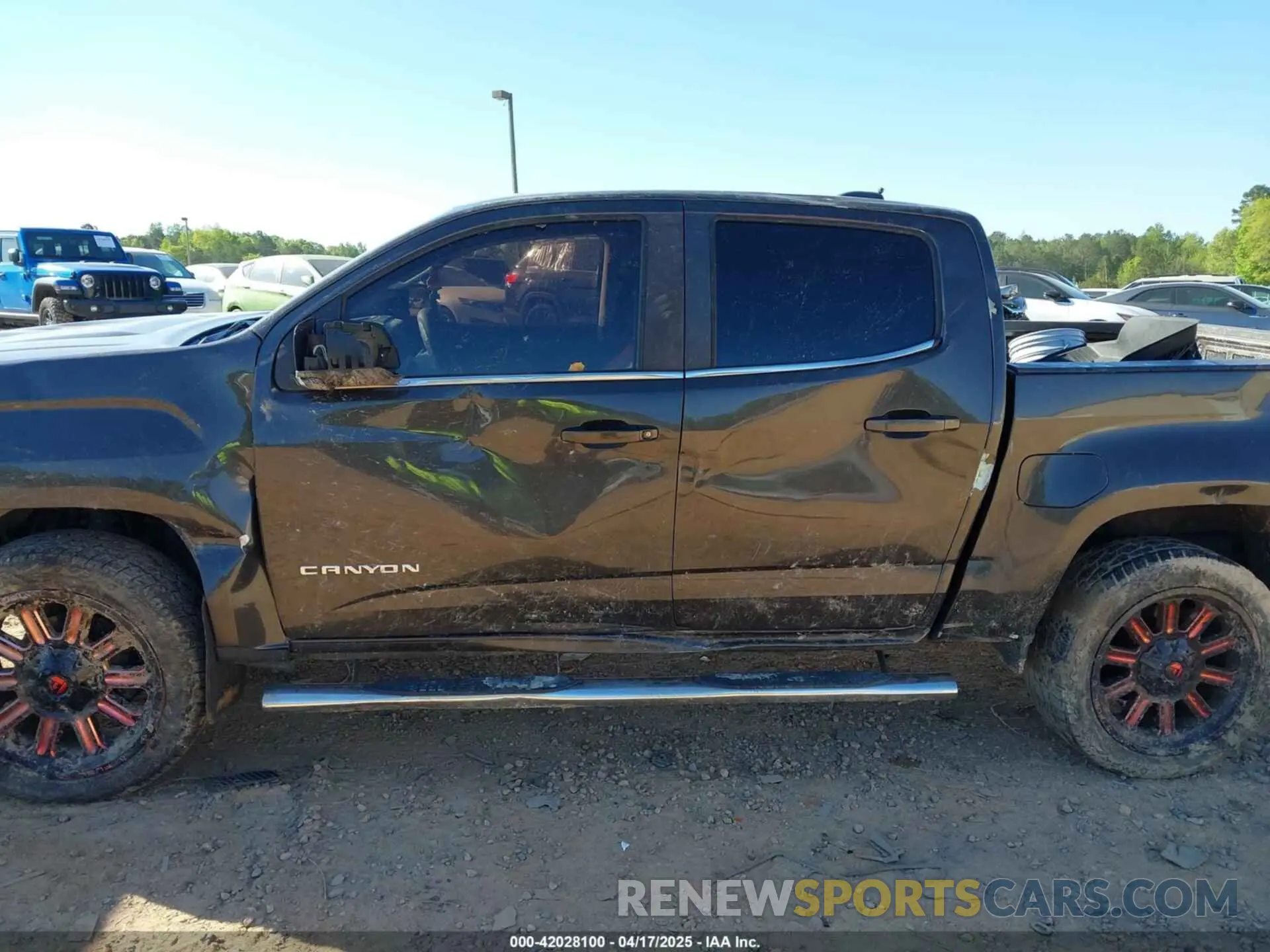 14 fotografías del automóvil dañado 1GTG5CEN0K1115698 GMC CANYON 2019
