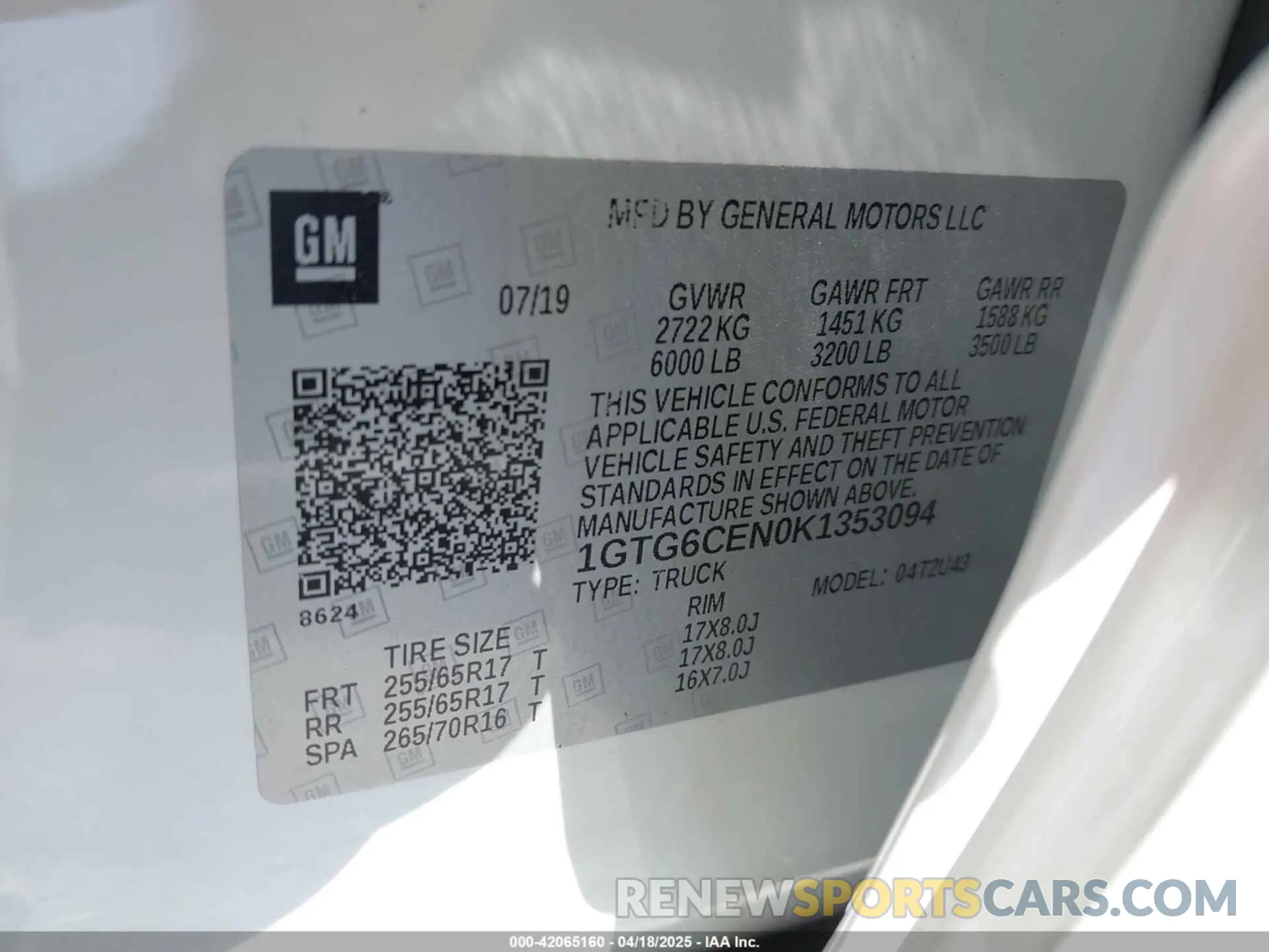 9 fotografías del automóvil dañado 1GTG6CEN0K1353094 GMC CANYON 2019