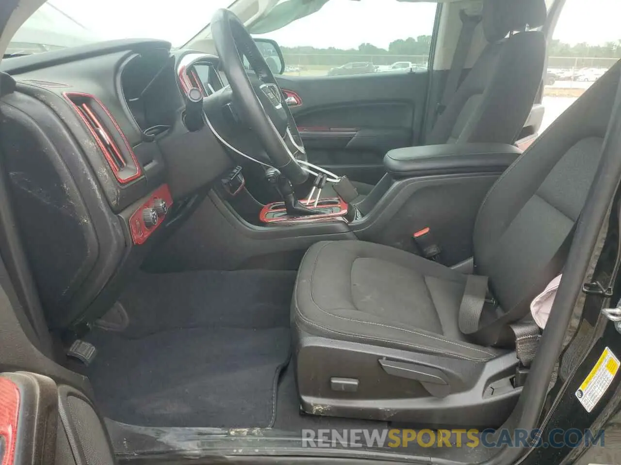 7 fotografías del automóvil dañado 1GTG6CEN6K1330189 GMC CANYON 2019
