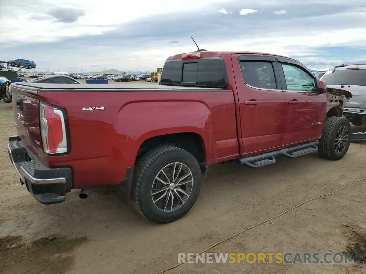 3 fotografías del automóvil dañado 1GTG6CEN7K1291886 GMC CANYON 2019