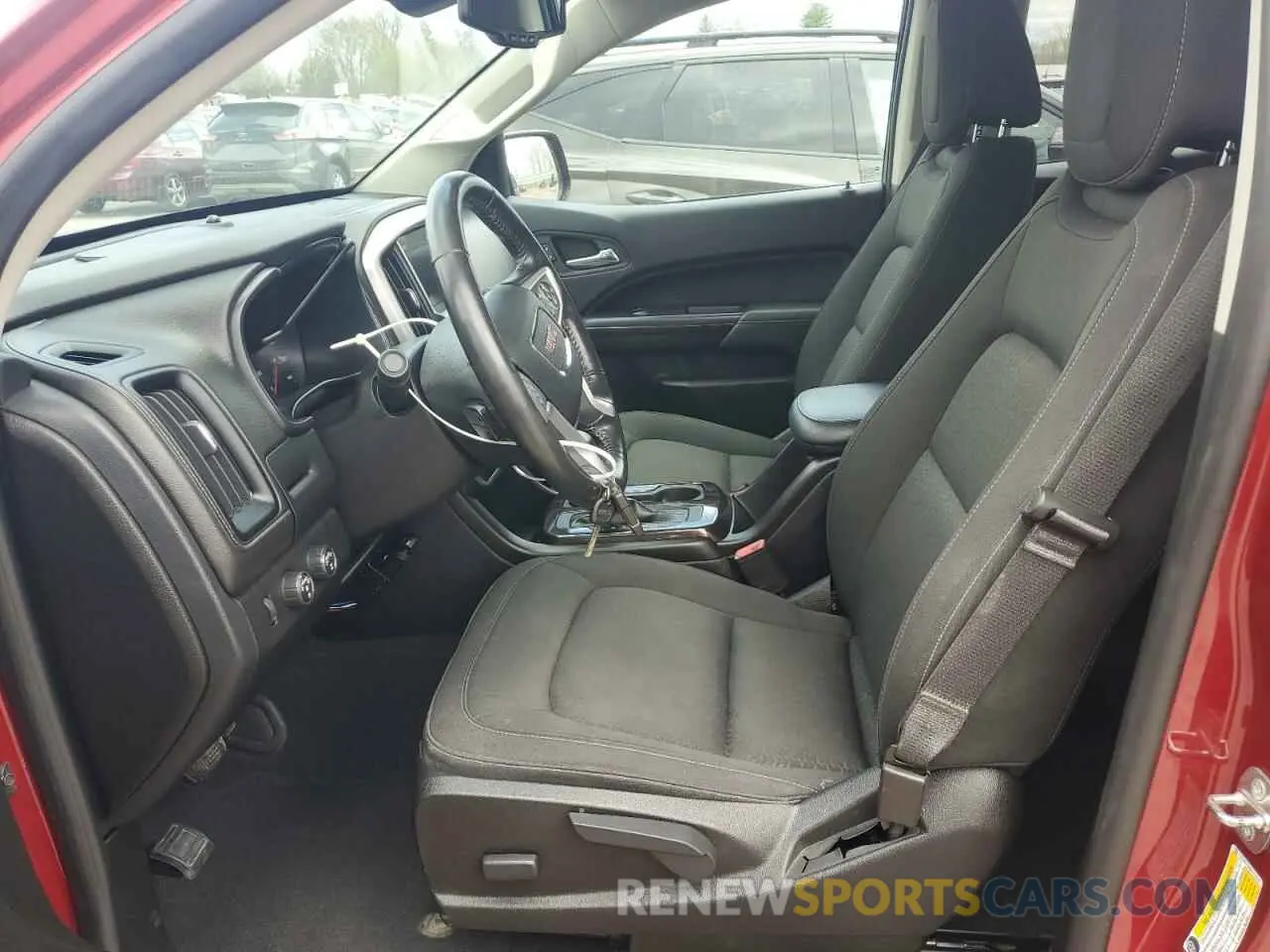 7 fotografías del automóvil dañado 1GTG6CEN8K1229221 GMC CANYON 2019