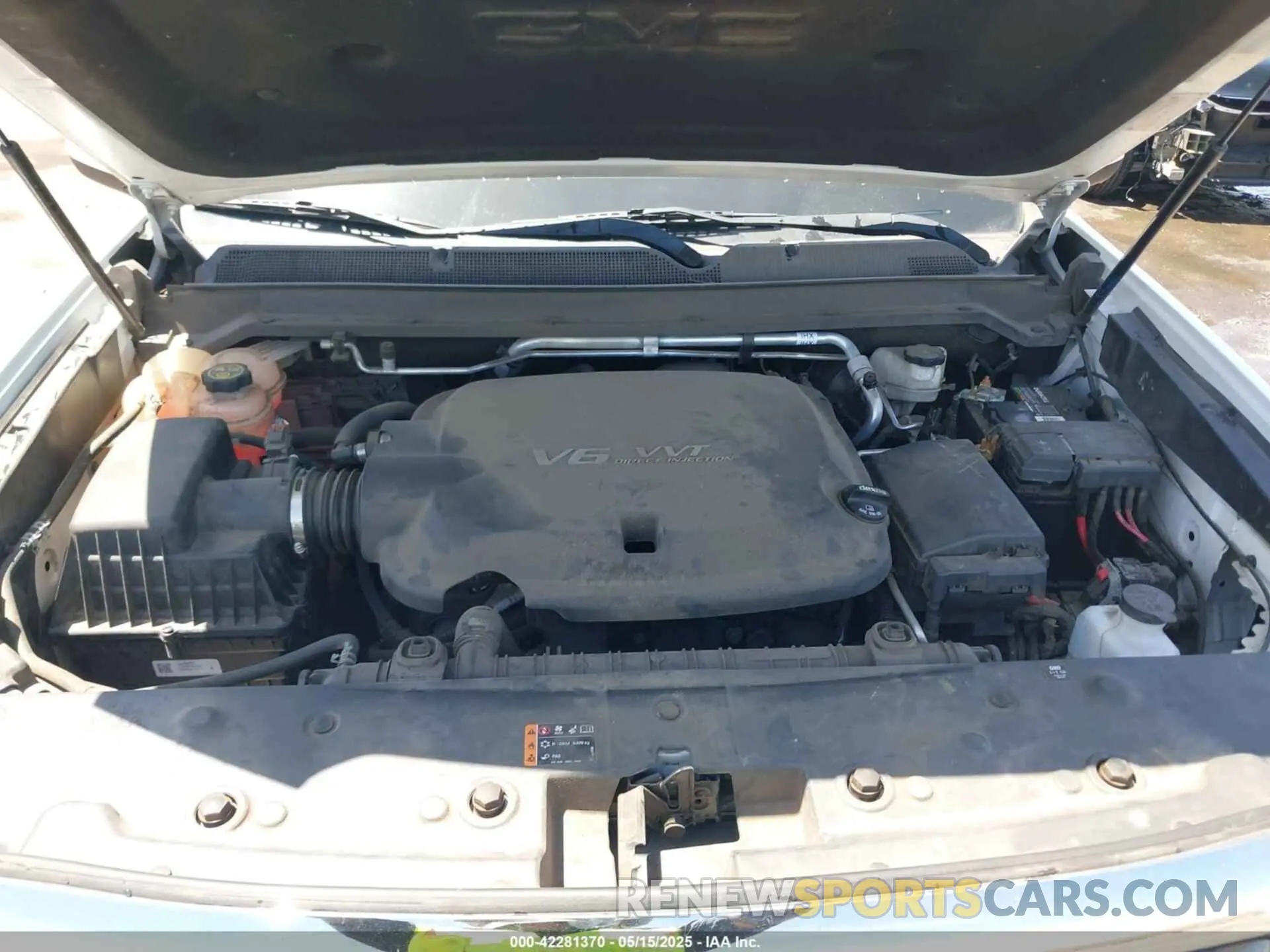10 fotografías del automóvil dañado 1GTG6CEN9K1301897 GMC CANYON 2019