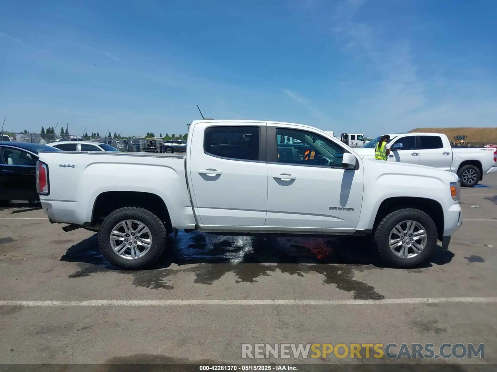 13 fotografías del automóvil dañado 1GTG6CEN9K1301897 GMC CANYON 2019