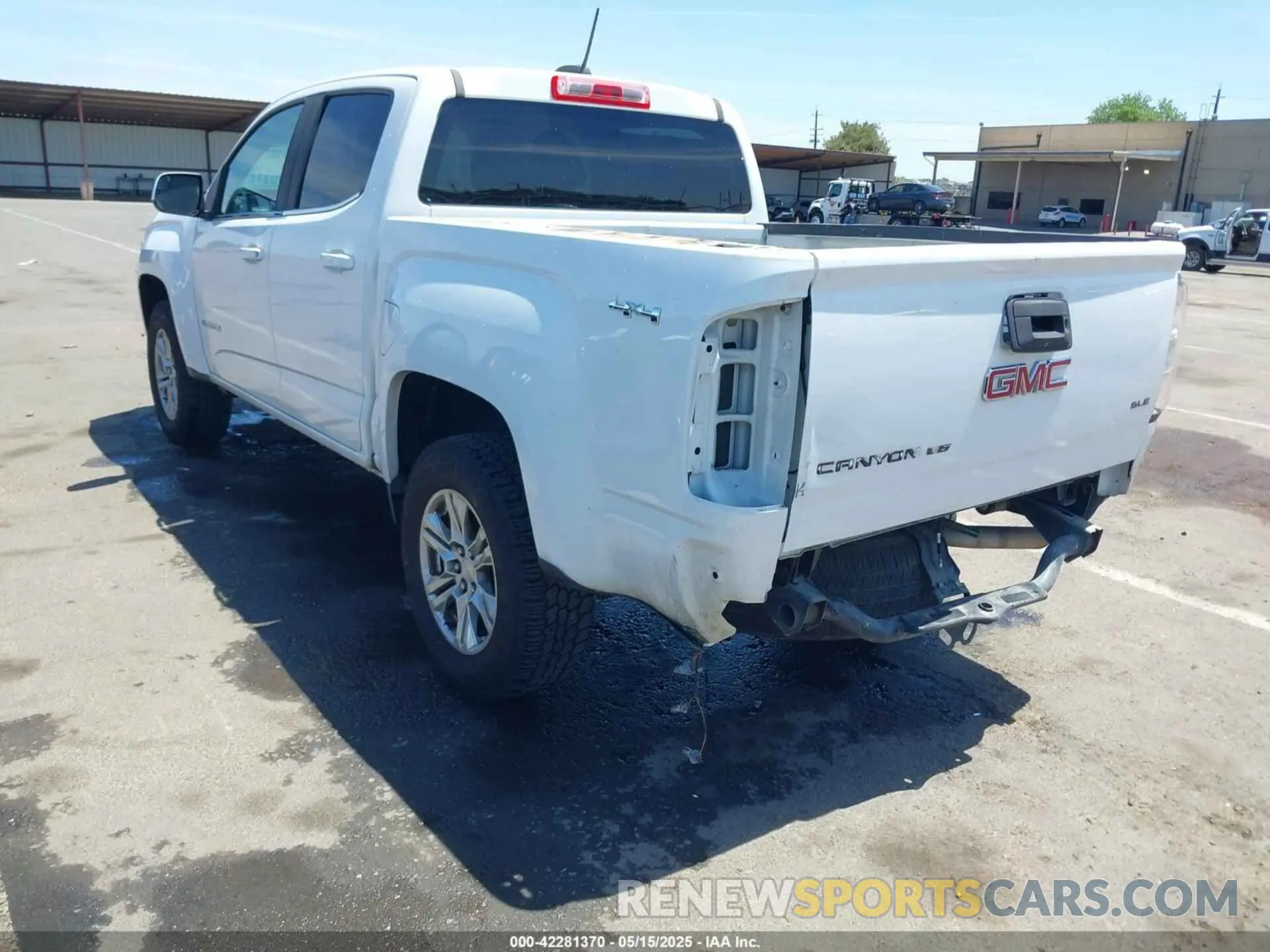 3 fotografías del automóvil dañado 1GTG6CEN9K1301897 GMC CANYON 2019