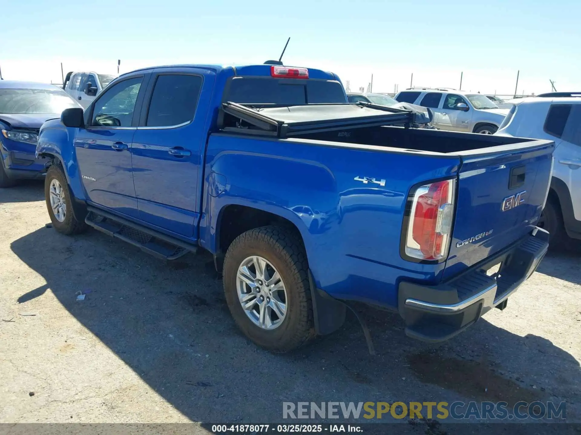 3 fotografías del automóvil dañado 1GTG6CENXK1222416 GMC CANYON 2019