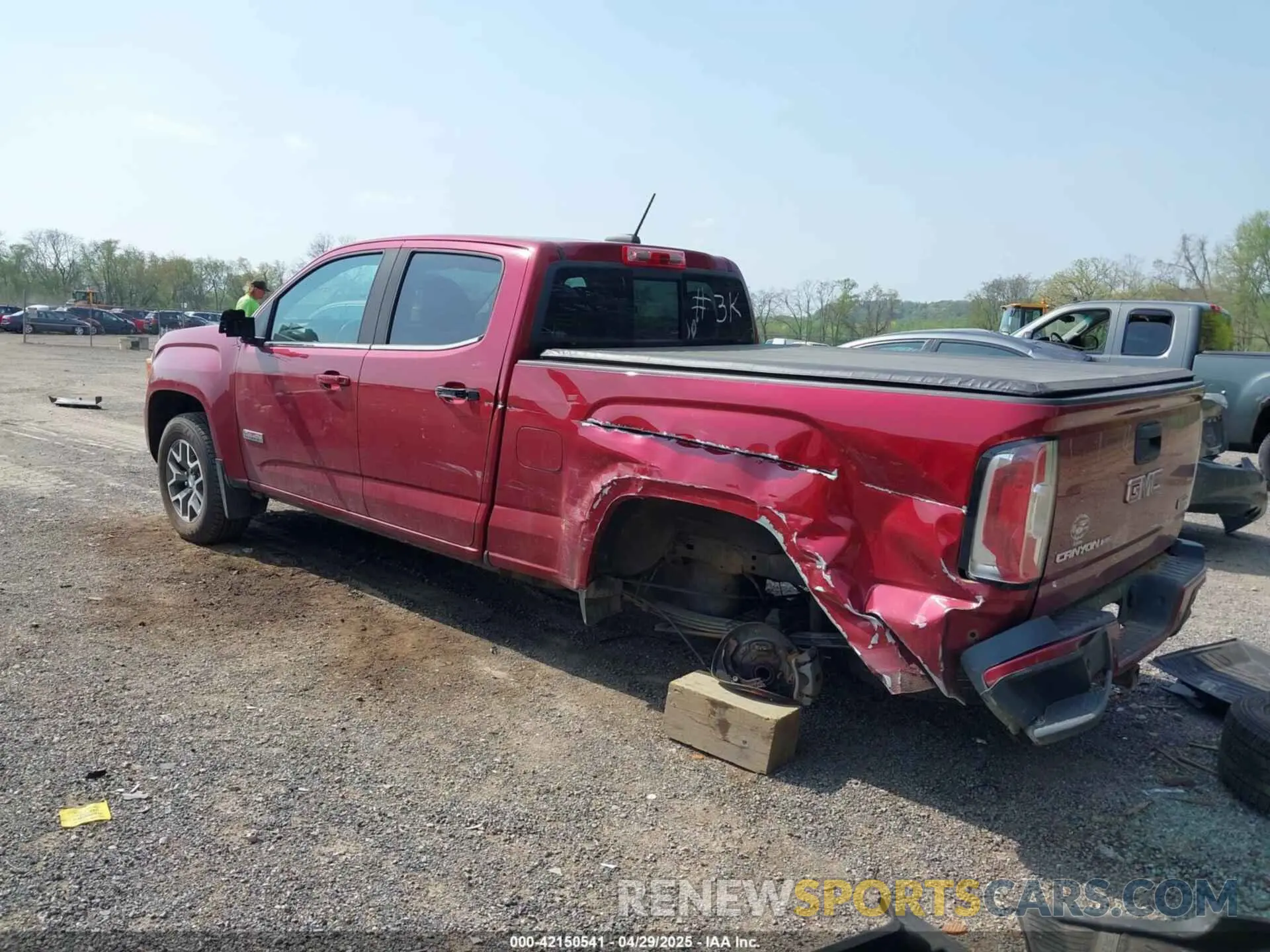 3 fotografías del automóvil dañado 1GTG6FEN1K1290802 GMC CANYON 2019