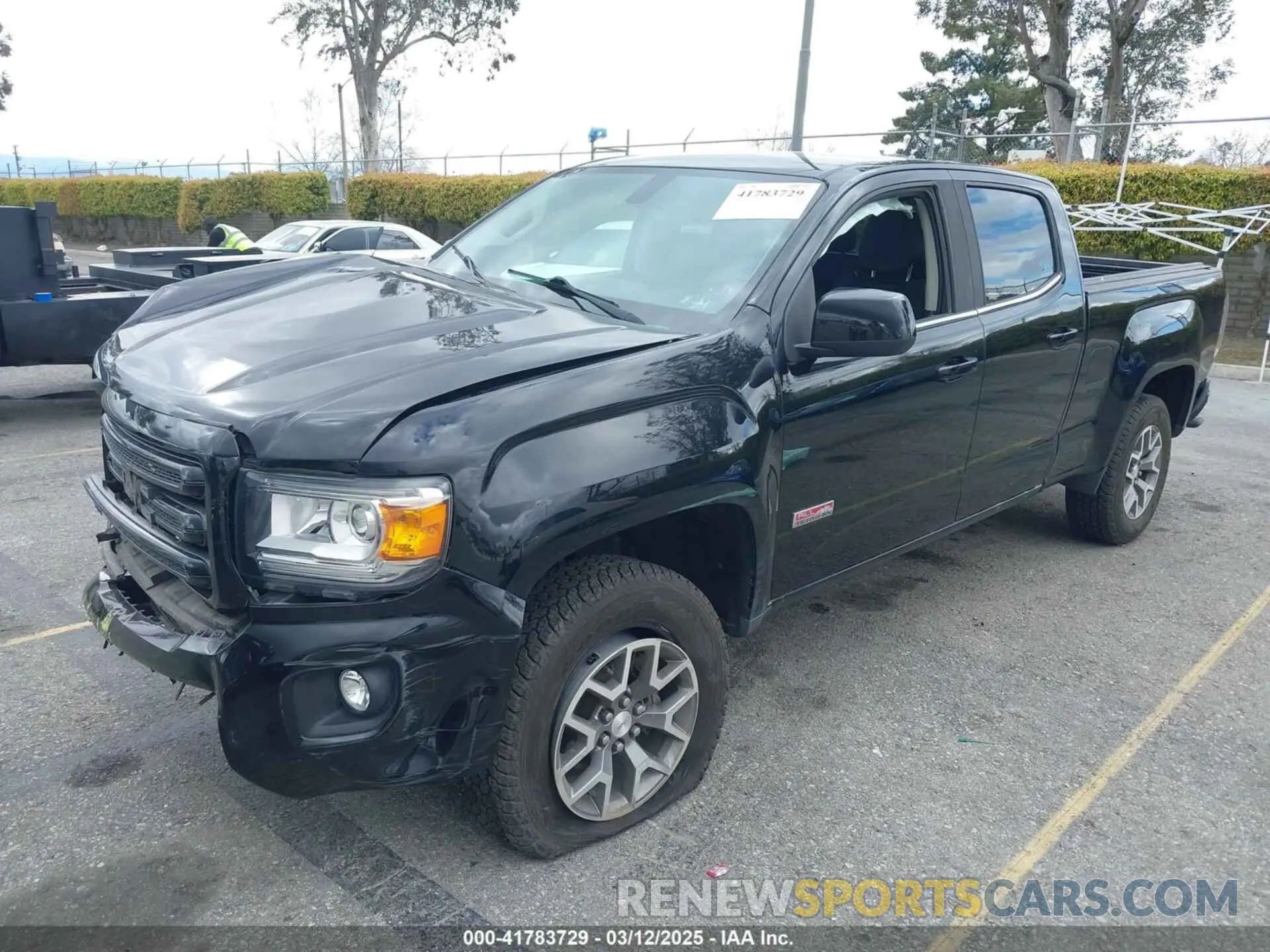 2 fotografías del automóvil dañado 1GTG6FEN7K1114207 GMC CANYON 2019