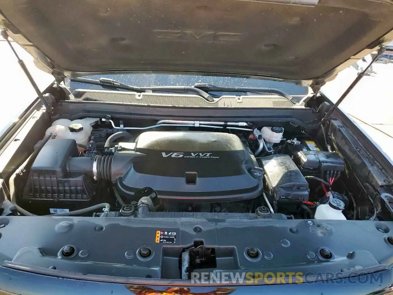 11 fotografías del automóvil dañado 1GTG5CEN2L1135565 GMC CANYON 2020