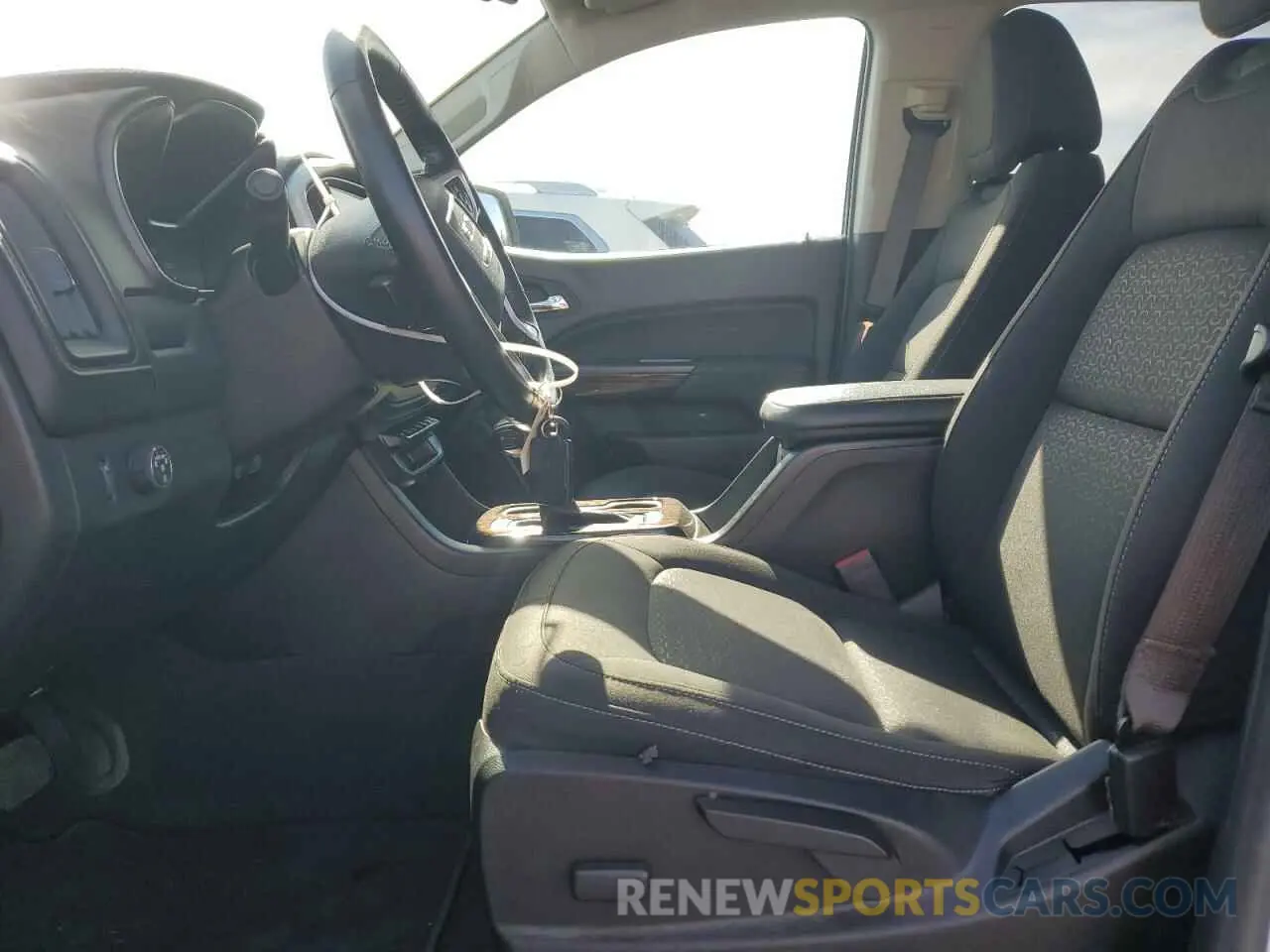7 fotografías del automóvil dañado 1GTG5CEN8L1180252 GMC CANYON 2020