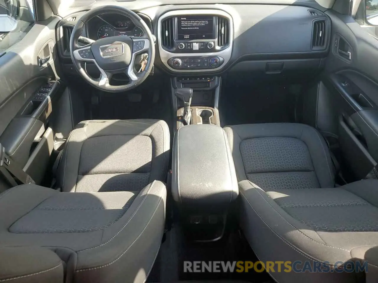 8 fotografías del automóvil dañado 1GTG5CEN8L1180252 GMC CANYON 2020