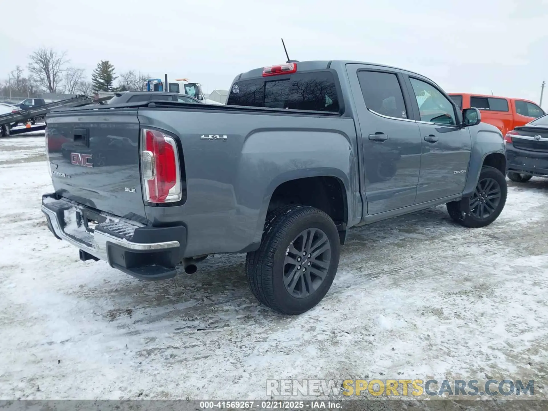 4 fotografías del automóvil dañado 1GTG6CEN9L1141277 GMC CANYON 2020
