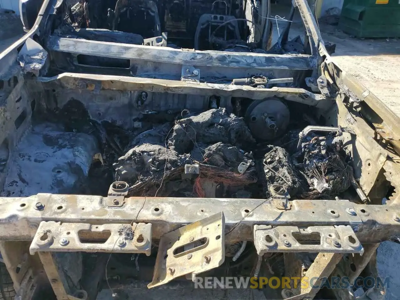 11 fotografías del automóvil dañado 1GTG6CEN9L1251813 GMC CANYON 2020
