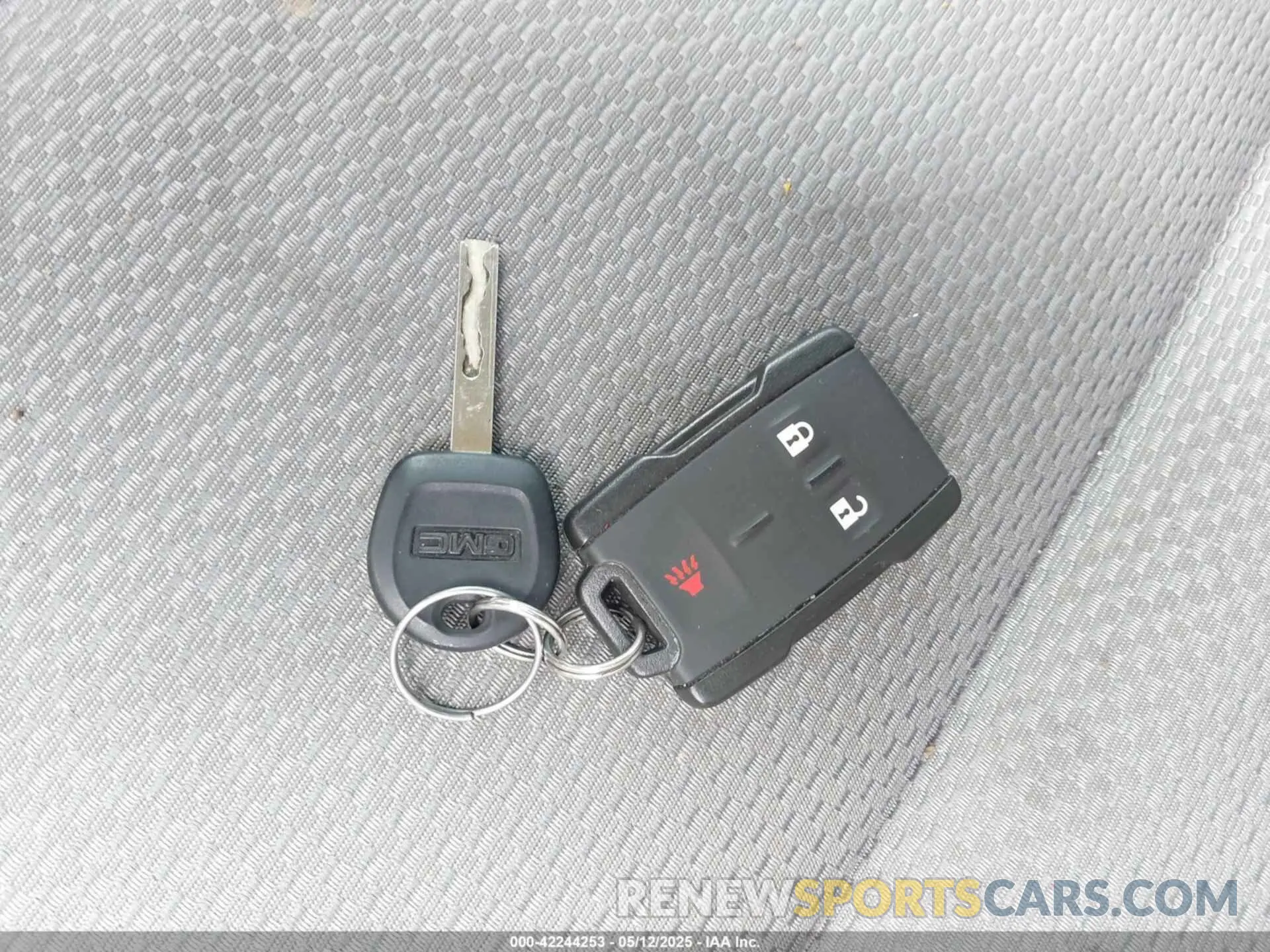 11 fotografías del automóvil dañado 1GTG5BEA0M1118949 GMC CANYON 2021