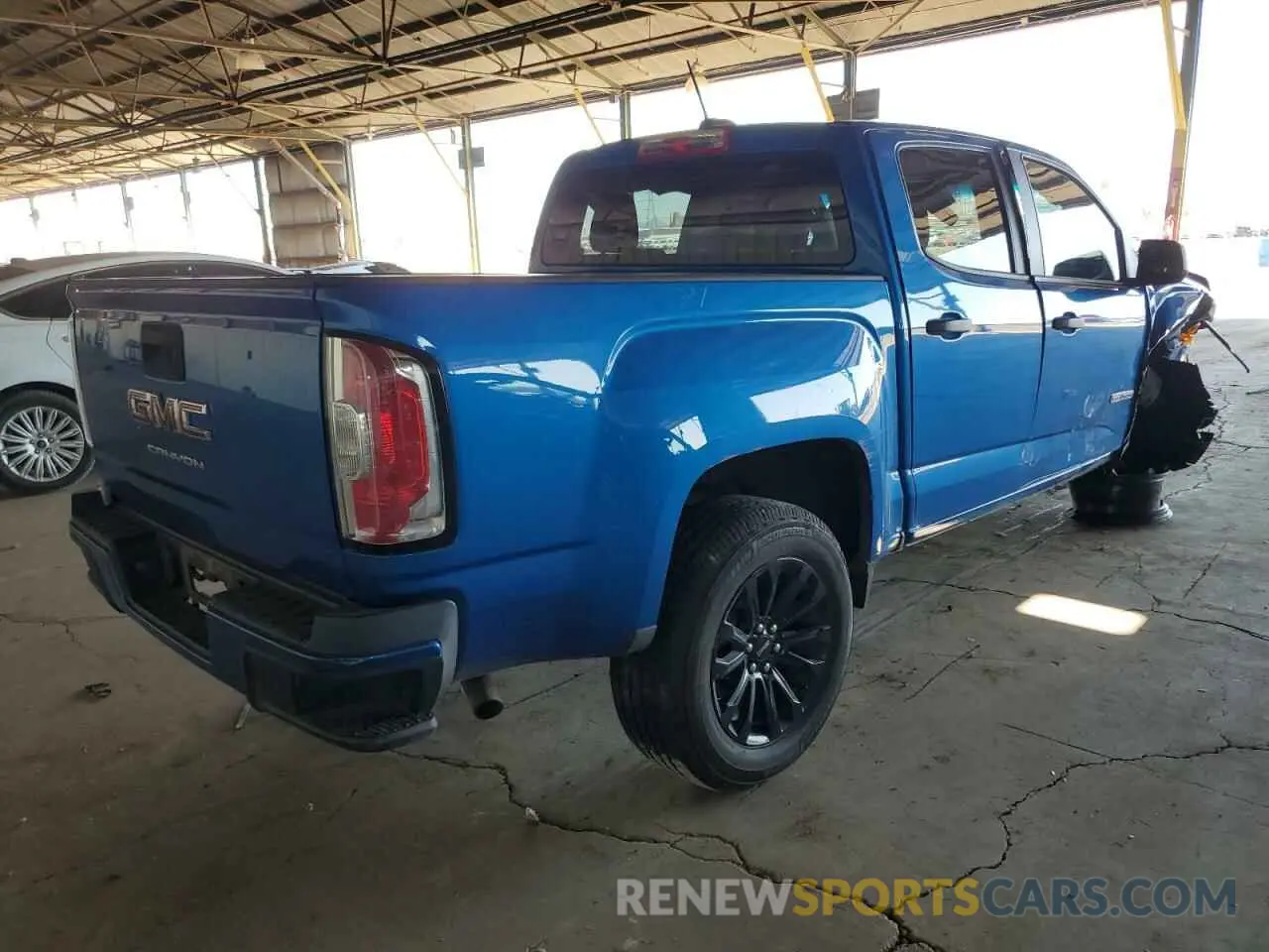 3 fotografías del automóvil dañado 1GTG5BEA0M1135427 GMC CANYON 2021