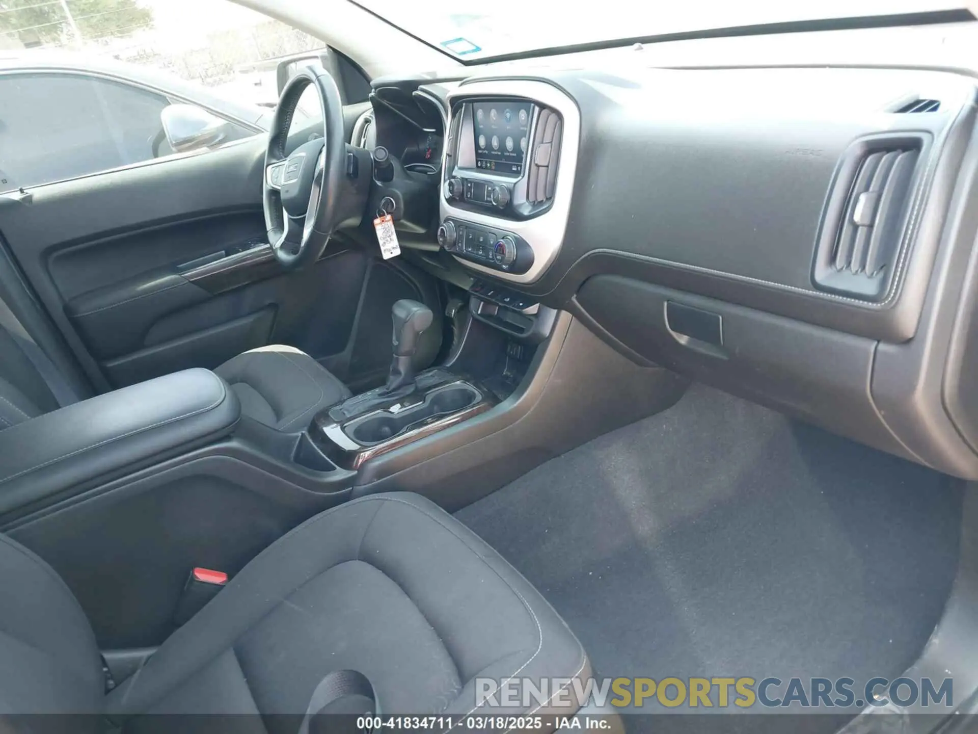 5 fotografías del automóvil dañado 1GTG5CEN0M1283456 GMC CANYON 2021