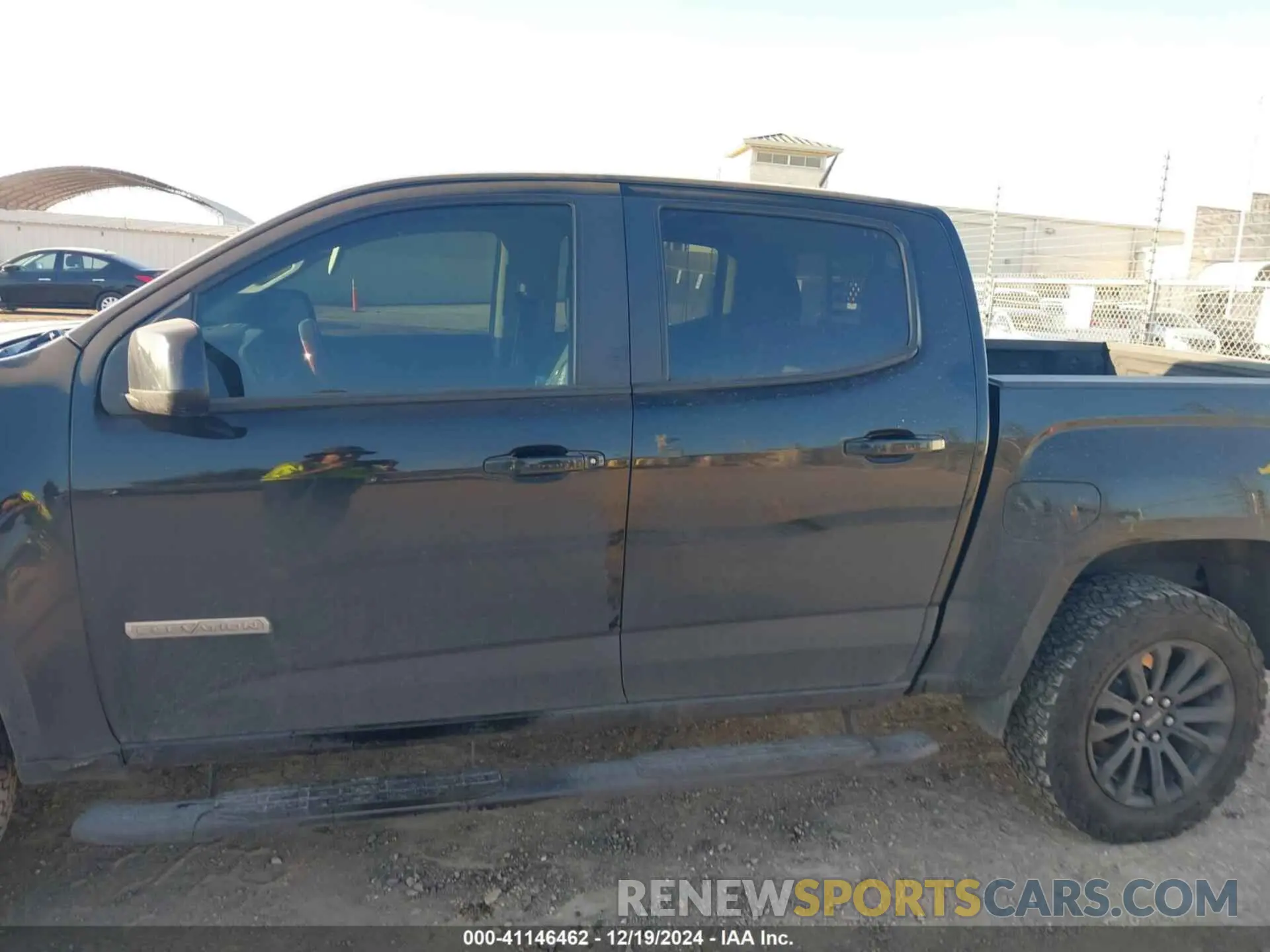 15 fotografías del automóvil dañado 1GTG5CEN6M1258058 GMC CANYON 2021