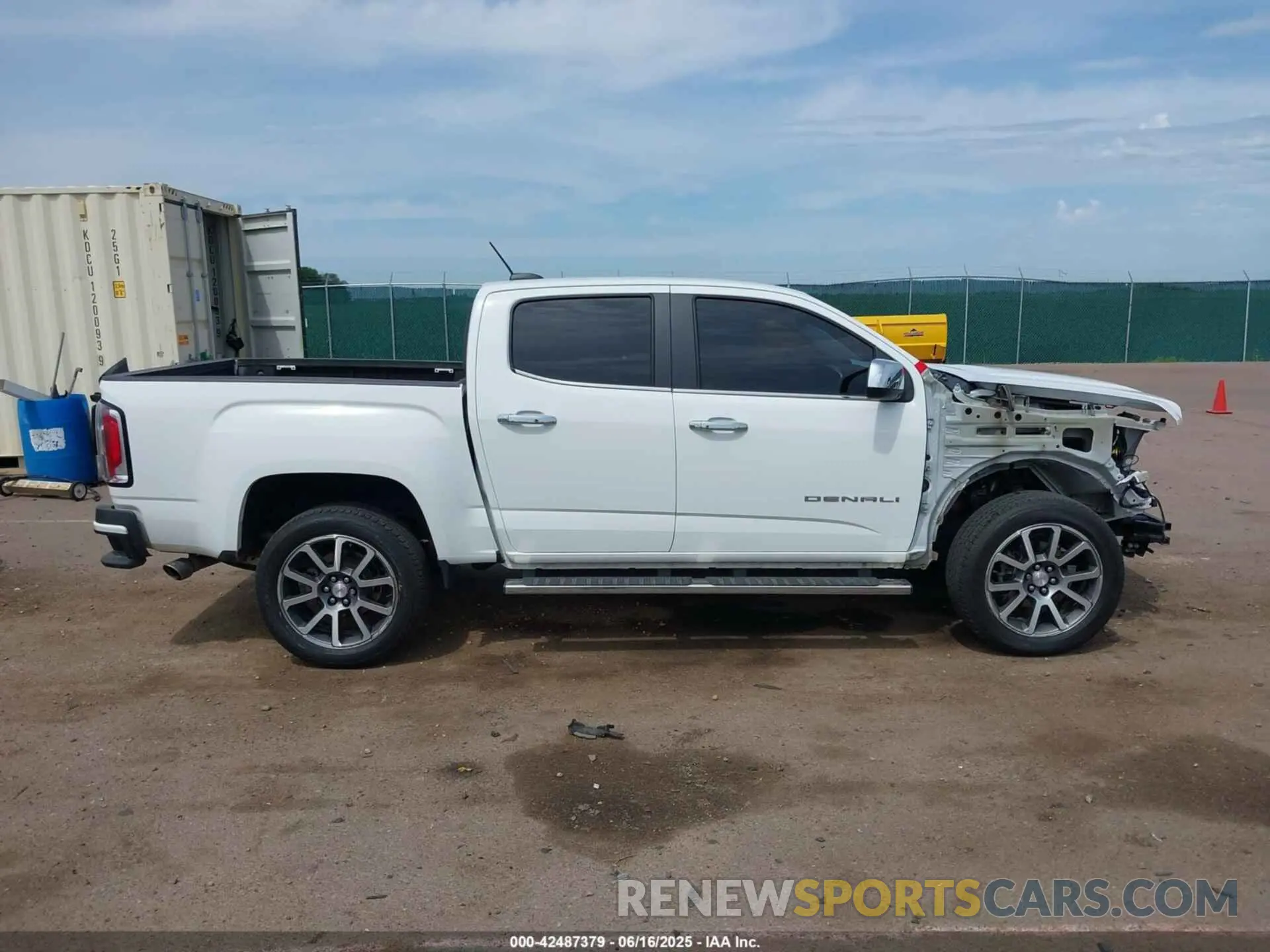 14 fotografías del automóvil dañado 1GTG6EEN4M1170716 GMC CANYON 2021