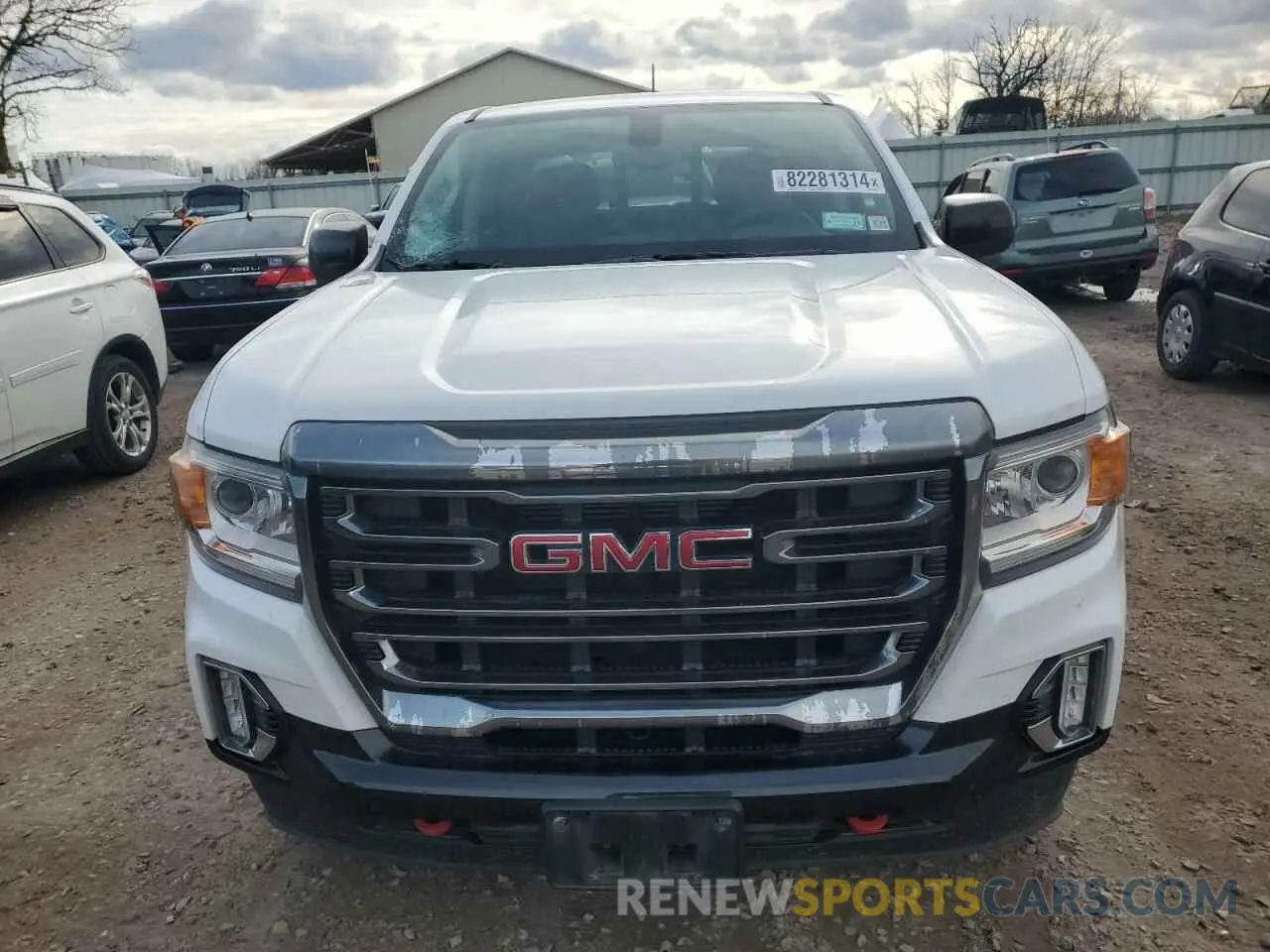 5 fotografías del automóvil dañado 1GTG6FEN0M1100300 GMC CANYON 2021