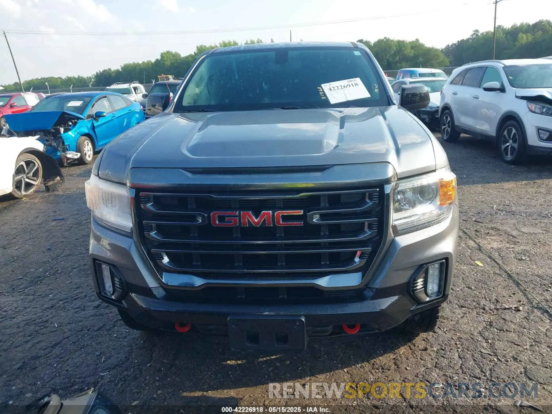 12 fotografías del automóvil dañado 1GTG6FEN1M1295341 GMC CANYON 2021