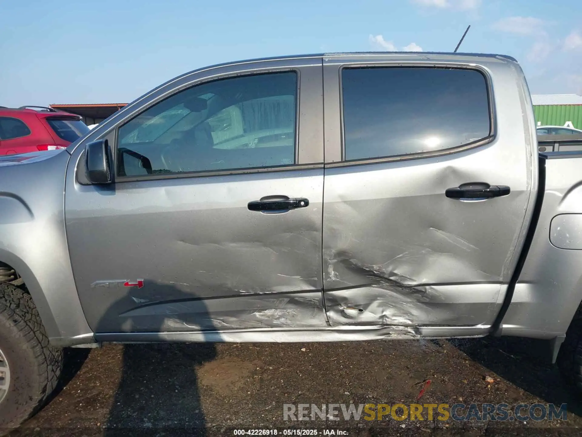 14 fotografías del automóvil dañado 1GTG6FEN1M1295341 GMC CANYON 2021