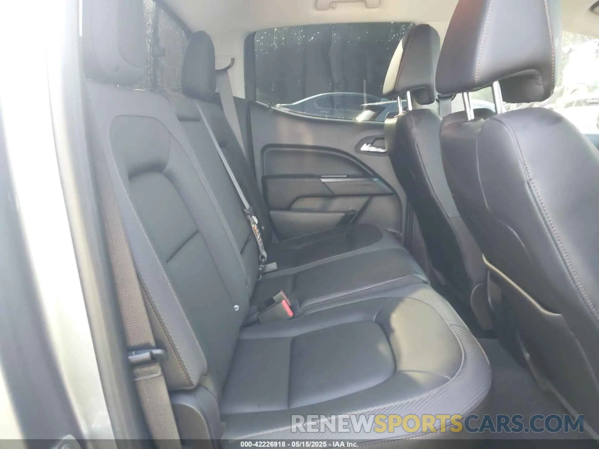 8 fotografías del automóvil dañado 1GTG6FEN1M1295341 GMC CANYON 2021