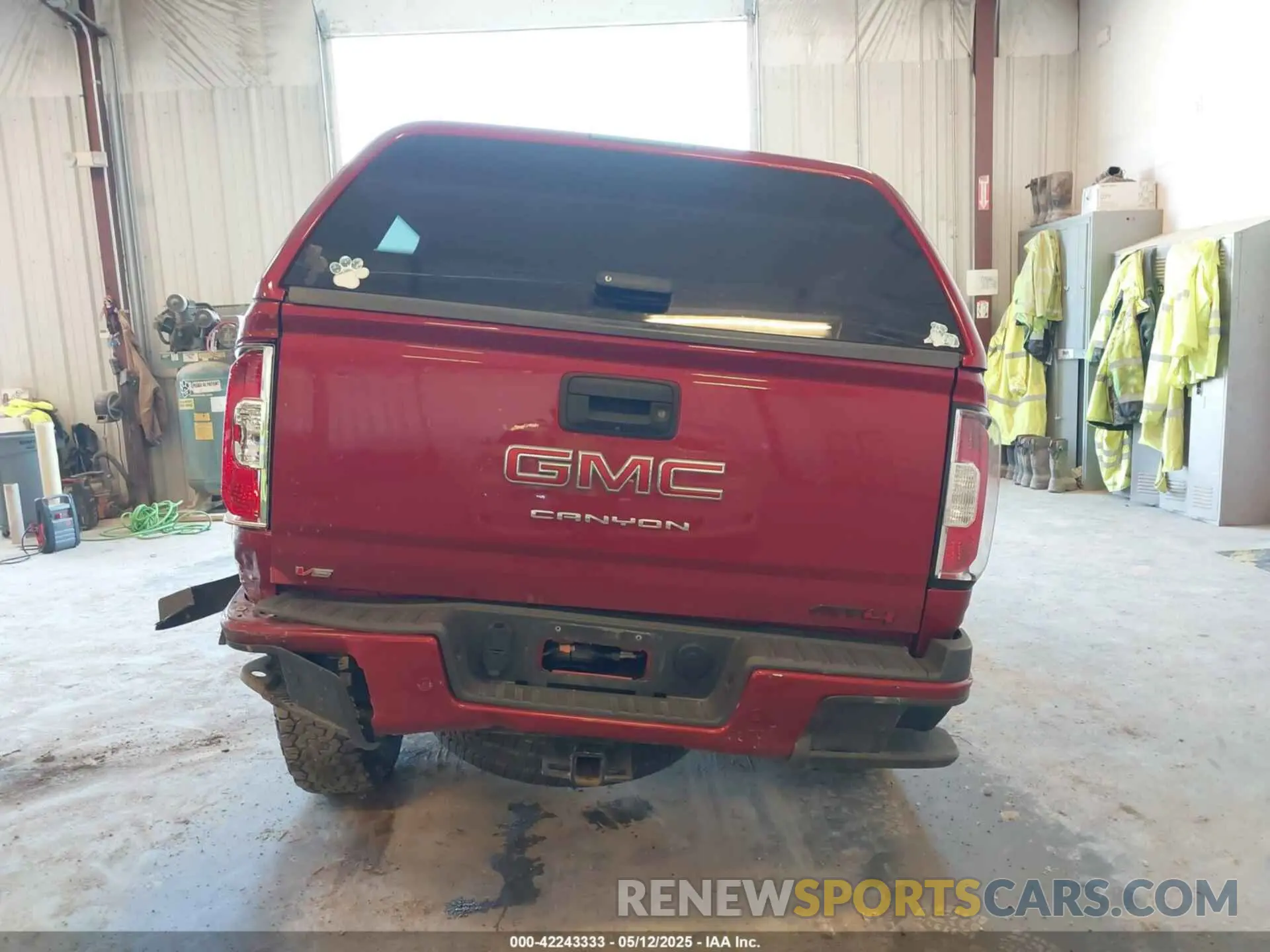 16 fotografías del automóvil dañado 1GTG6FEN7M1160316 GMC CANYON 2021