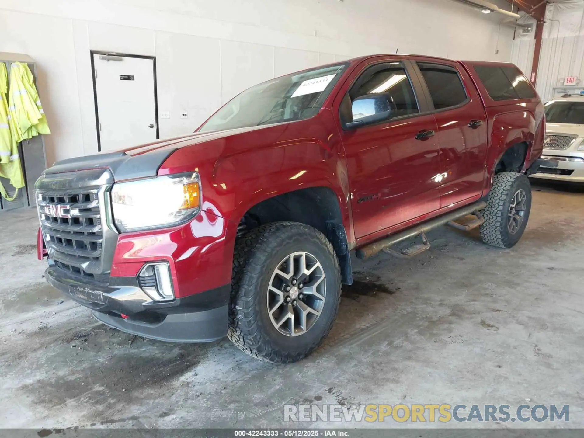 2 fotografías del automóvil dañado 1GTG6FEN7M1160316 GMC CANYON 2021