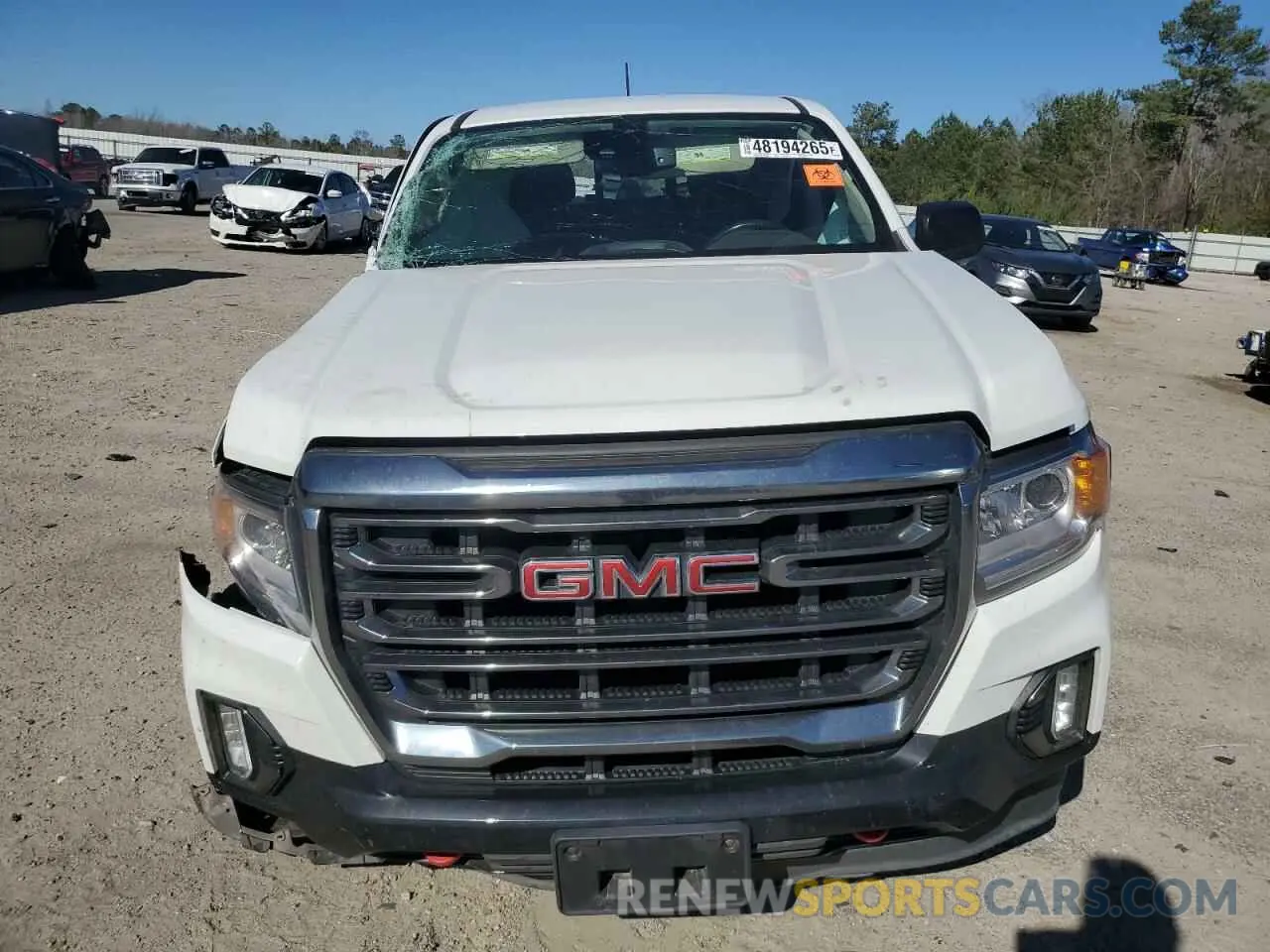 5 fotografías del automóvil dañado 1GTG6FEN7M1294890 GMC CANYON 2021