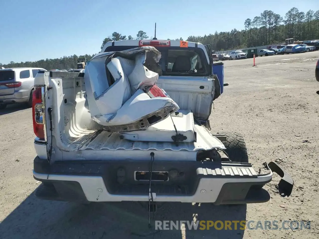6 fotografías del automóvil dañado 1GTG6FEN7M1294890 GMC CANYON 2021