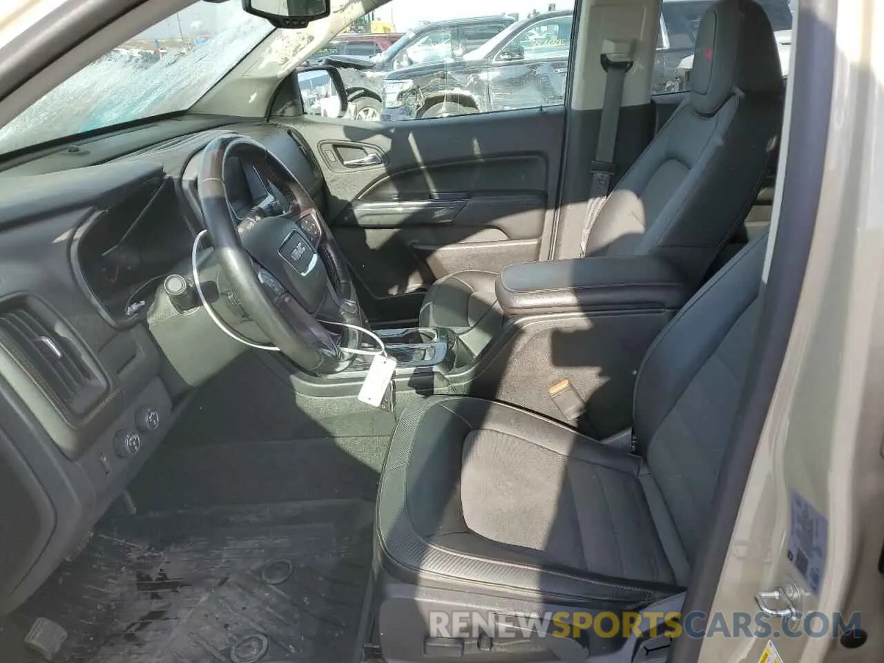 7 fotografías del automóvil dañado 1GTG6FEN8M1157828 GMC CANYON 2021