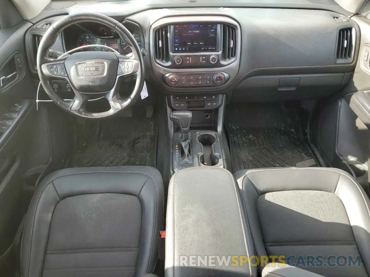 8 fotografías del automóvil dañado 1GTG6FEN8M1157828 GMC CANYON 2021