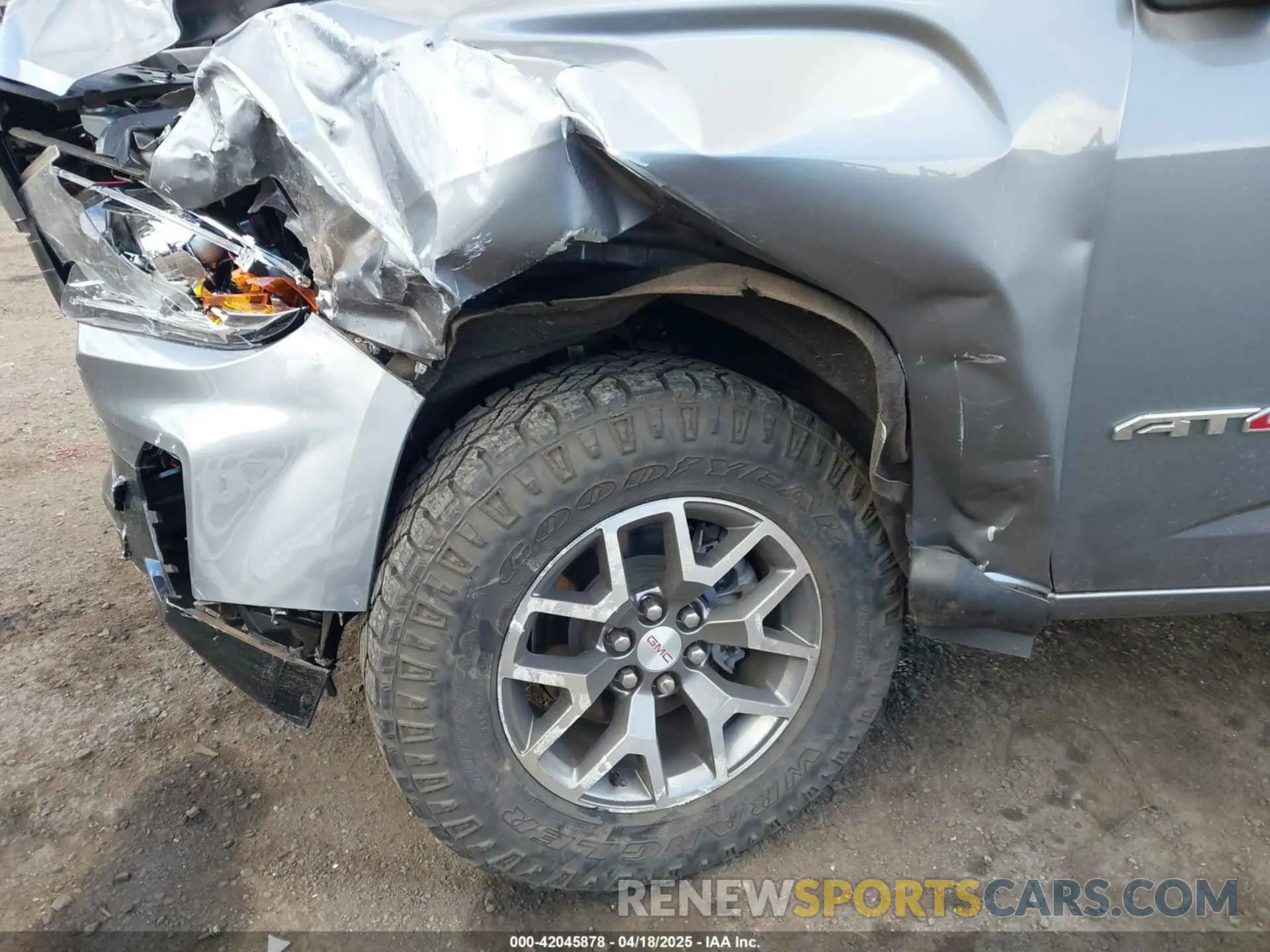 17 fotografías del automóvil dañado 1GTG6FEN8M1275345 GMC CANYON 2021