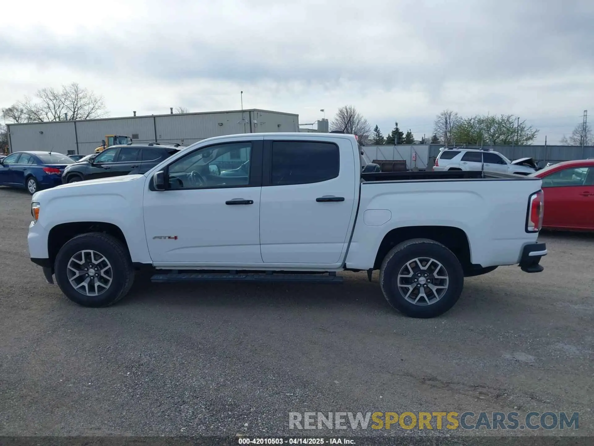 14 fotografías del automóvil dañado 1GTG6FEN9M1226610 GMC CANYON 2021