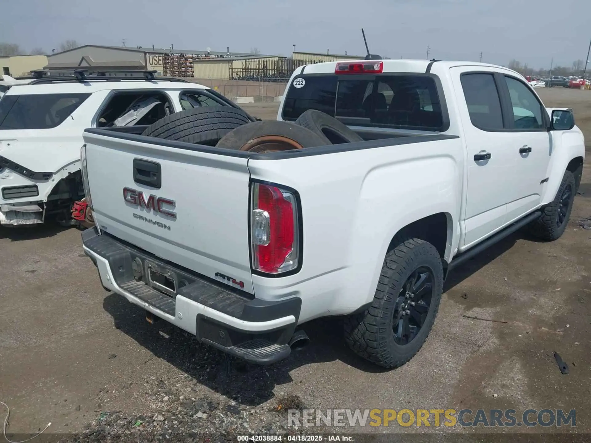 4 fotografías del automóvil dañado 1GTG6FENXM1291689 GMC CANYON 2021