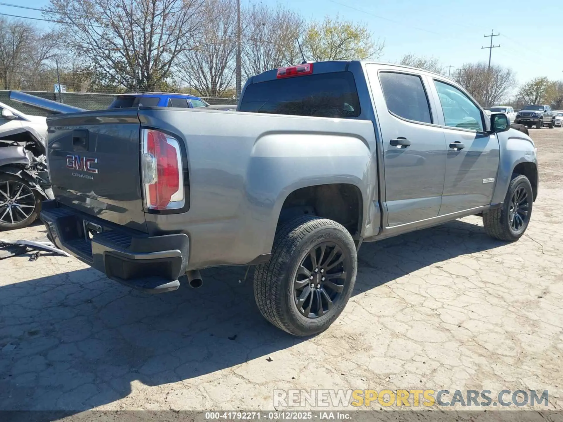4 fotografías del automóvil dañado 1GTG5BEN5N1291869 GMC CANYON 2022