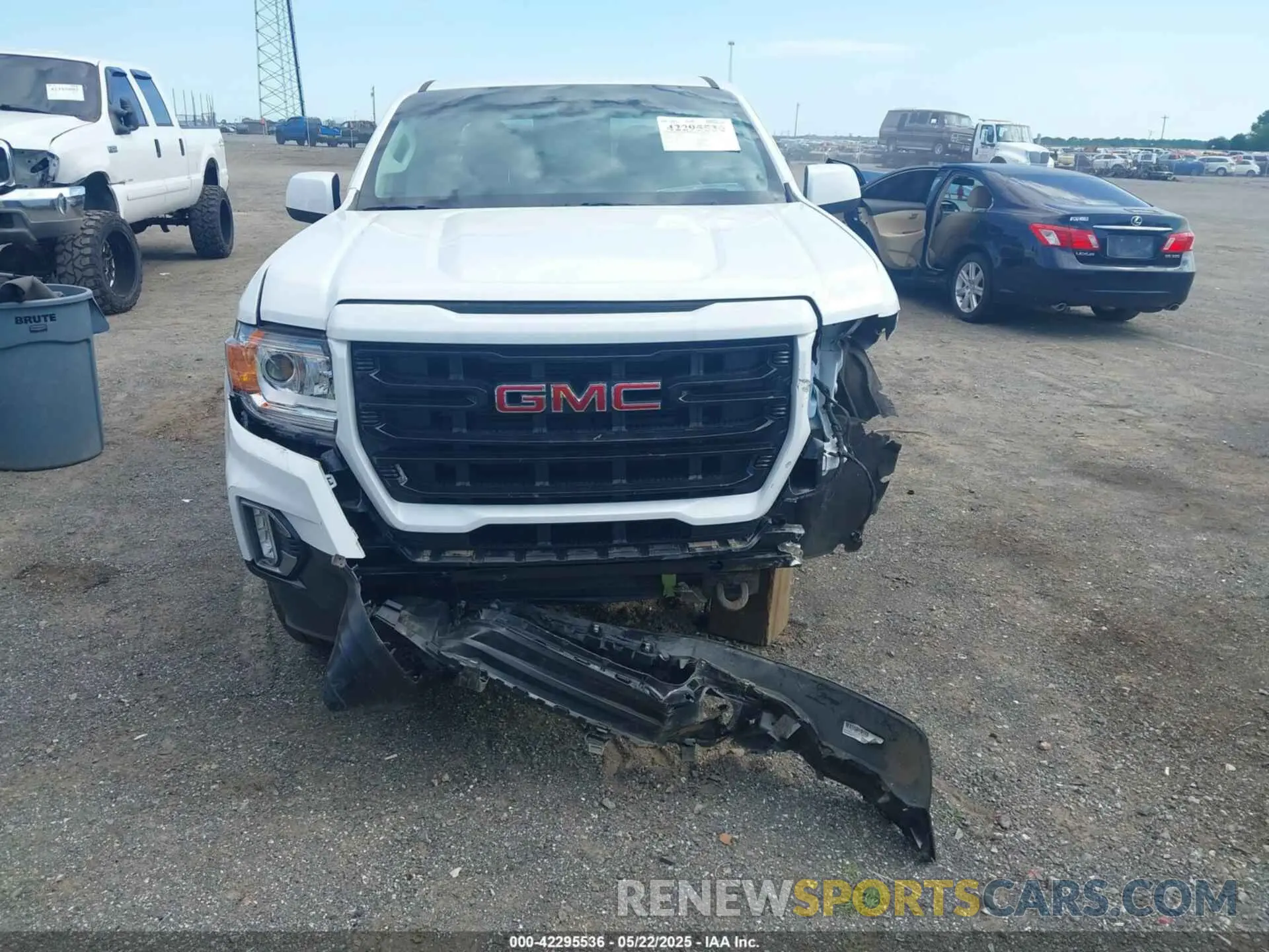 11 fotografías del automóvil dañado 1GTG5CEN0N1201355 GMC CANYON 2022